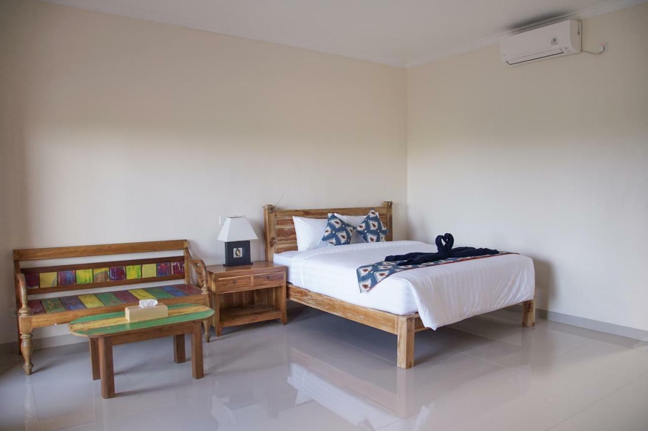 Davu Sundara * Uluwatu (Bali)