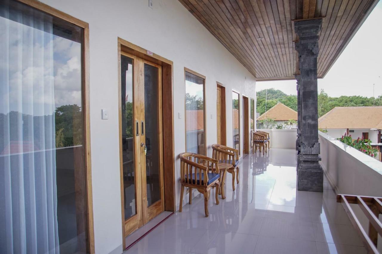 Davu Sundara * Uluwatu (Bali)