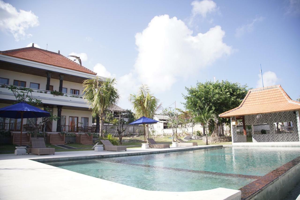 Davu Sundara Uluwatu (Bali)