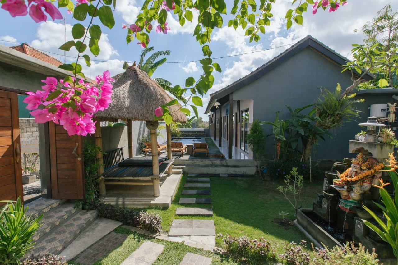Homestay Pluto House Canggu (Bali)