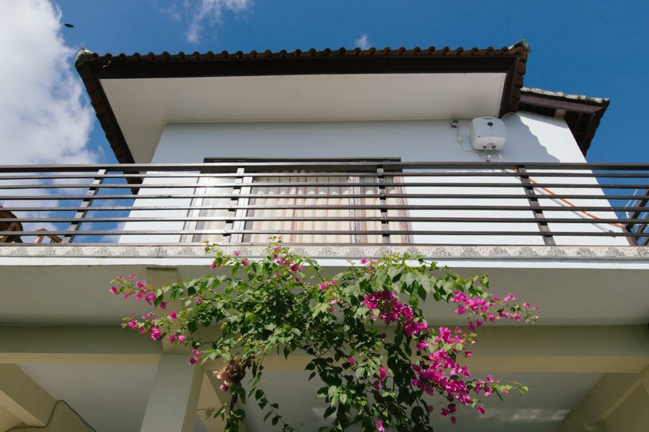 Homestay Pluto House *
