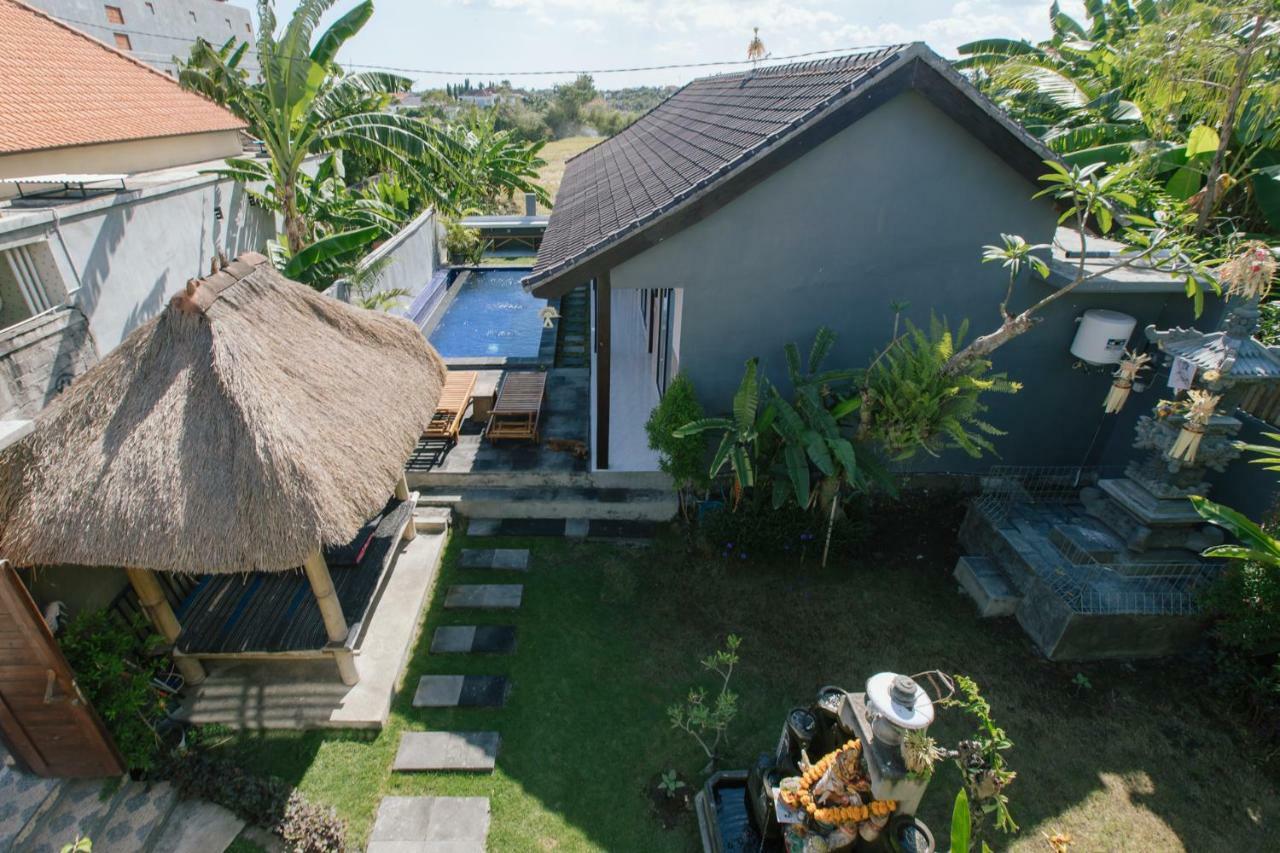 Pluto House Homestay