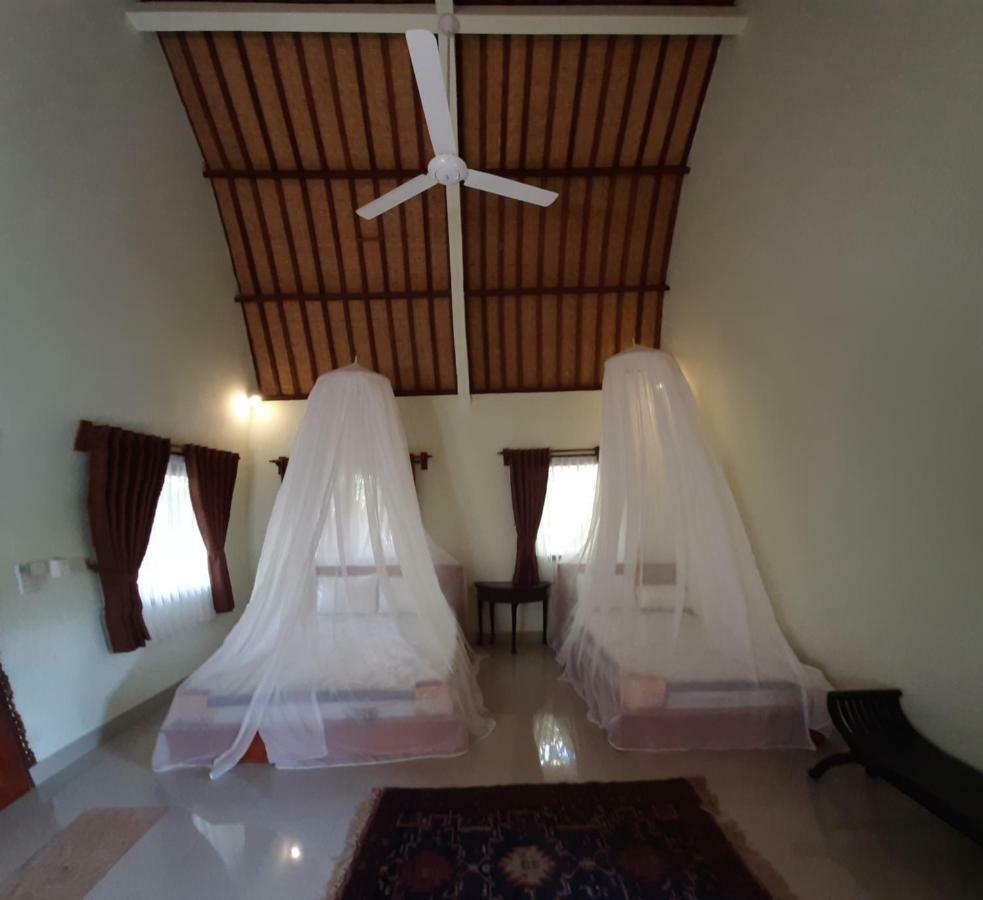 Guest house Hibiscus House Bali 3*