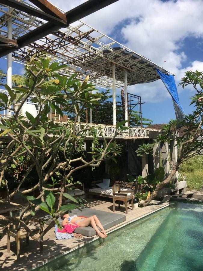The Hide At (adults Only) *