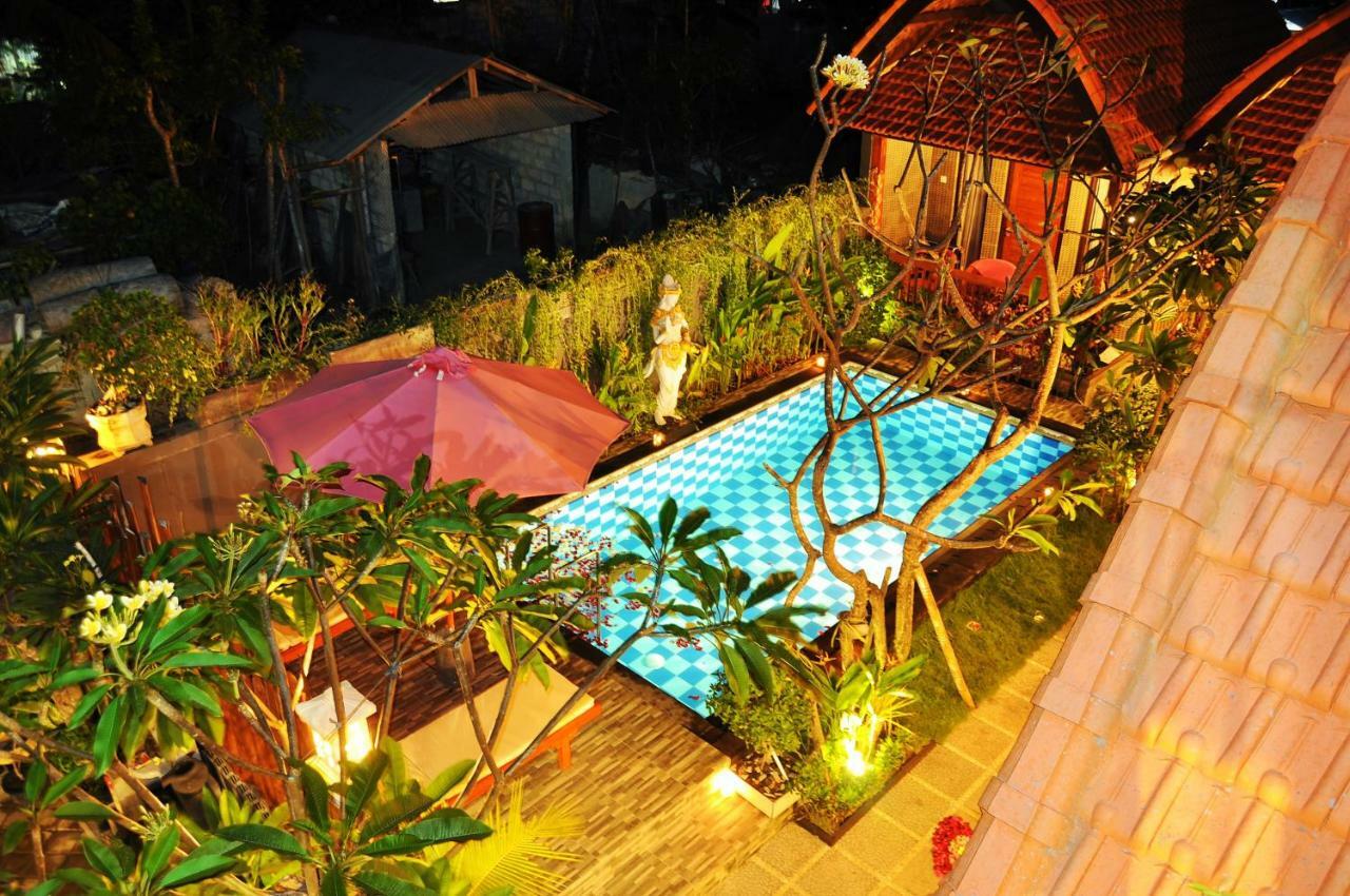 The Cemok's Holiday park