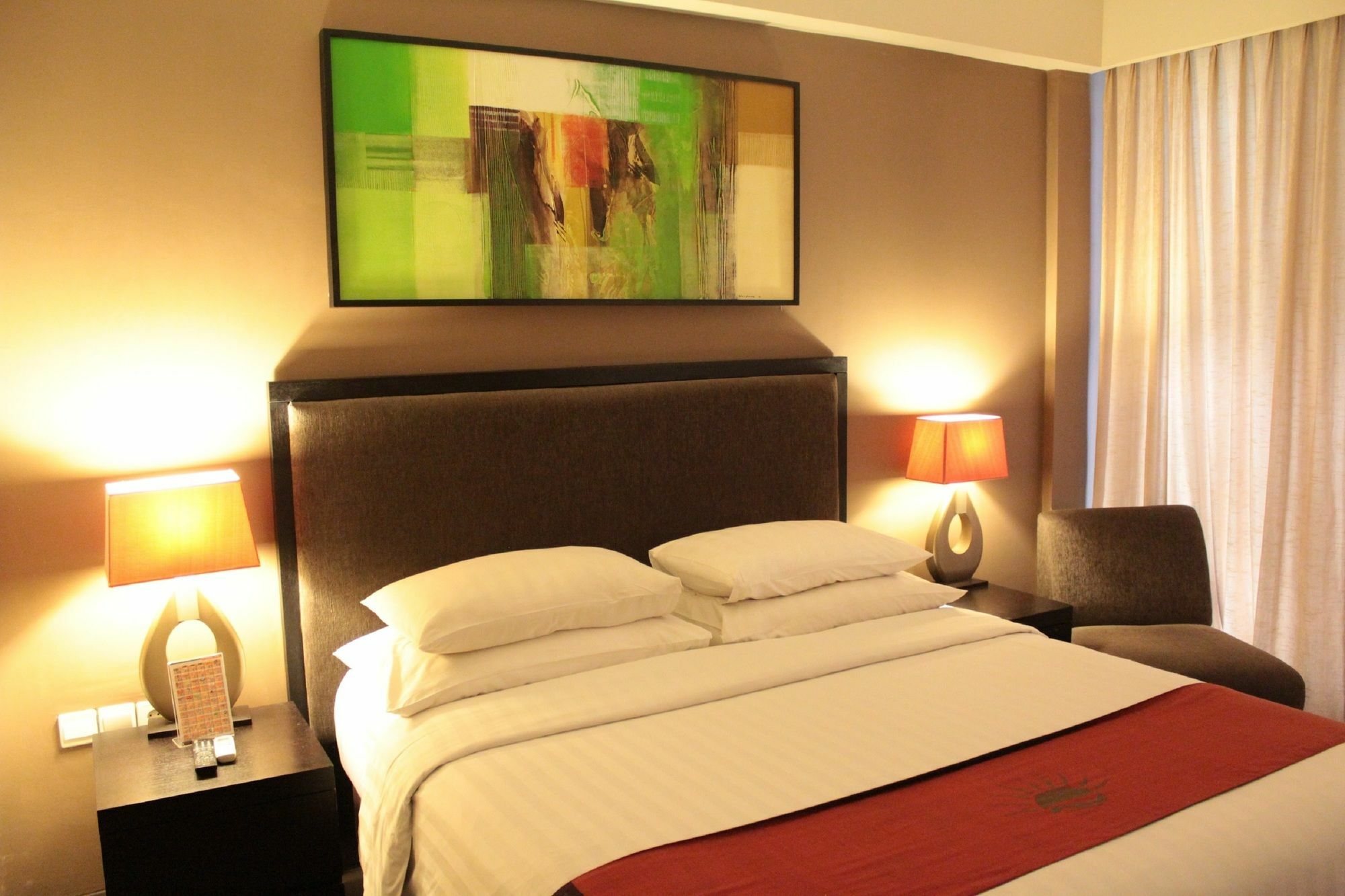 100 Sunset Kuta & Ballroom