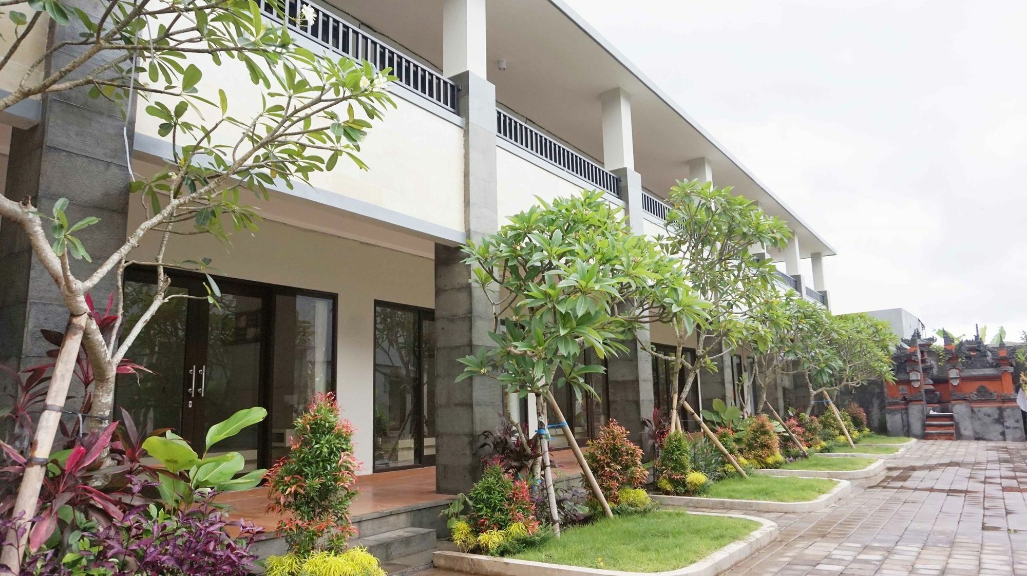 Hotel Tropico Bali 3*