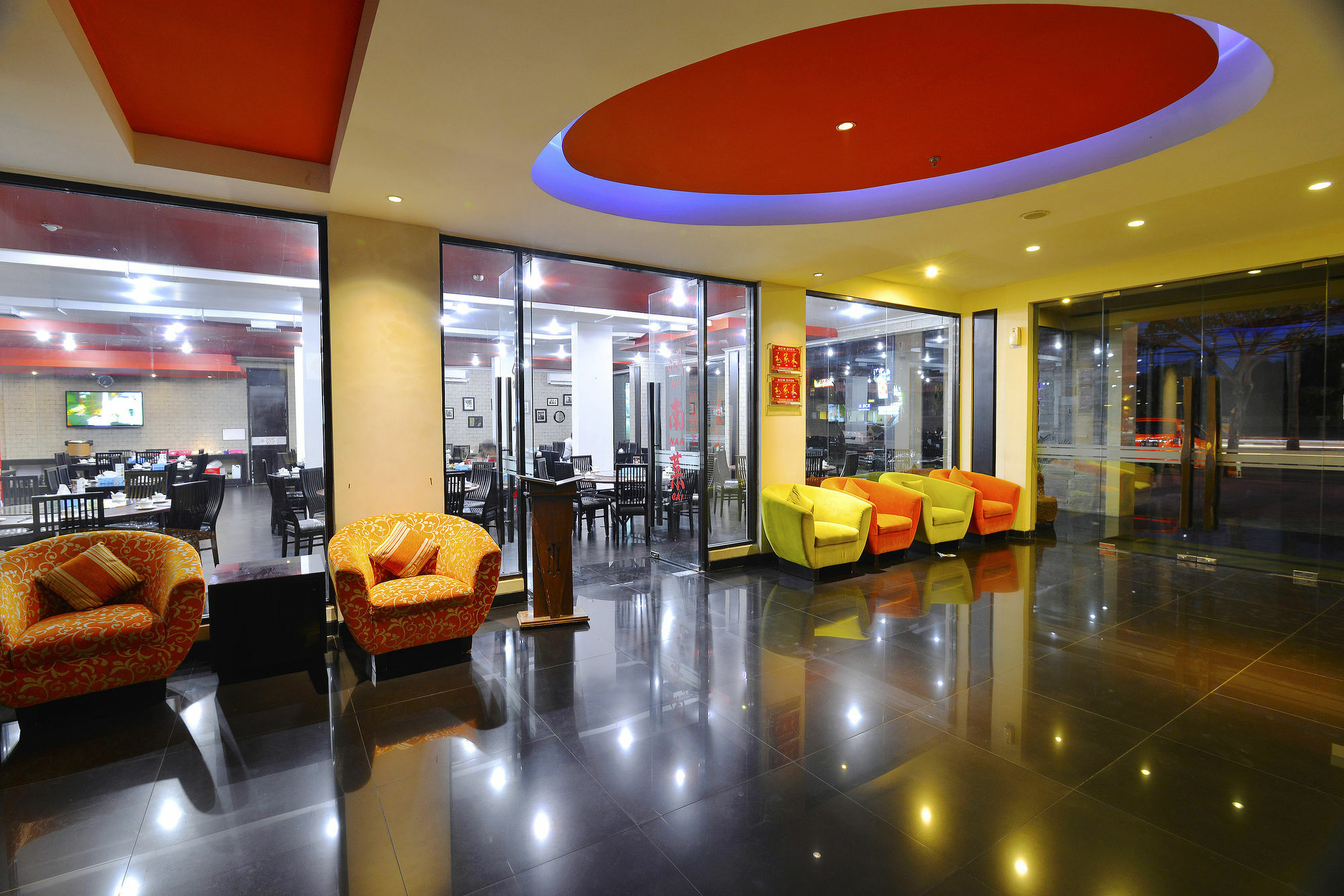 100 Sunset Kuta & Ballroom 3* Kuta (Bali)