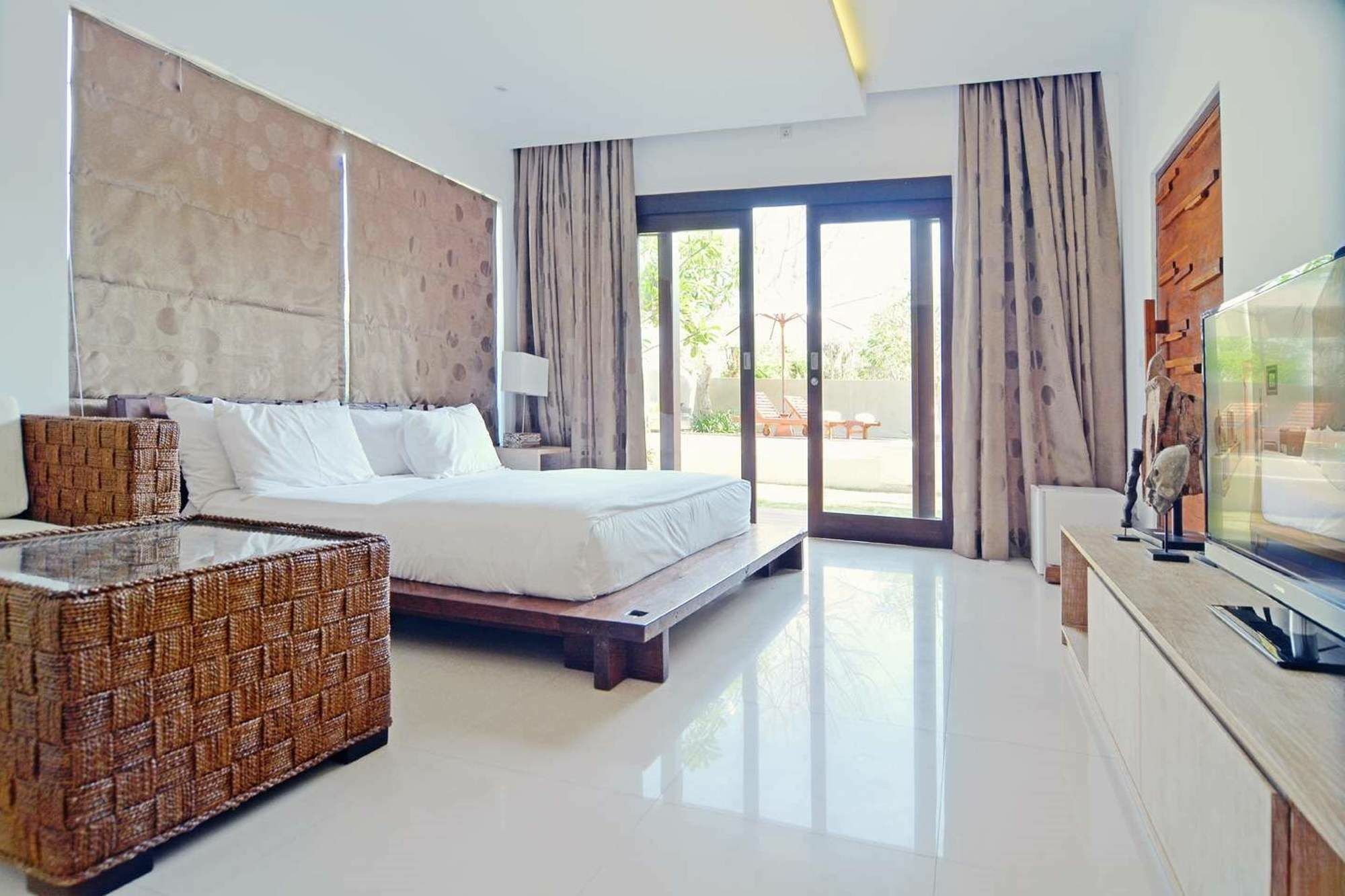 The Scene Estate *