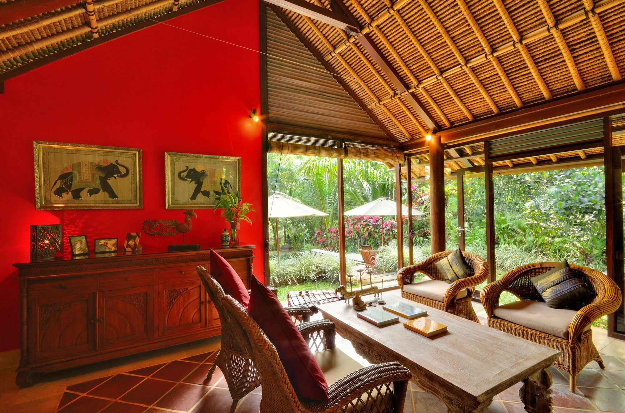 Jendela Di Bali *