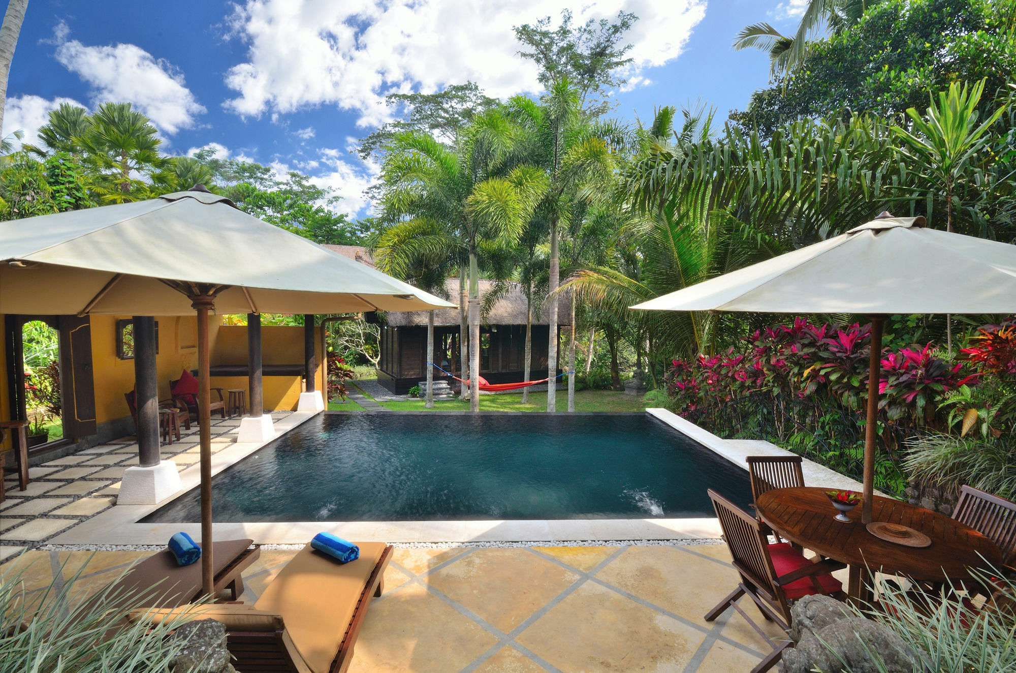 Villa Jendela Di Bali