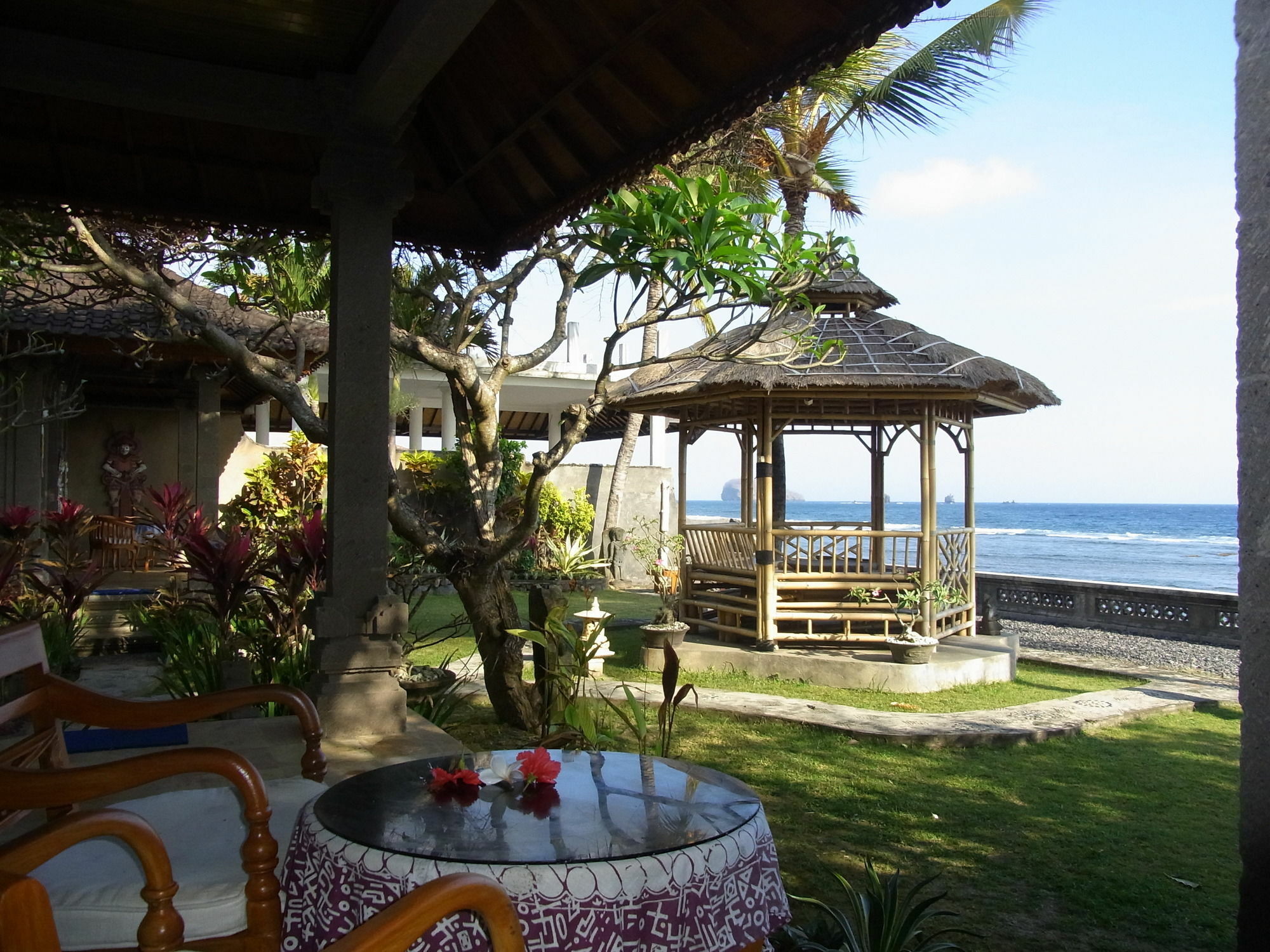 Geringsing 2* Candi Dasa (Bali)