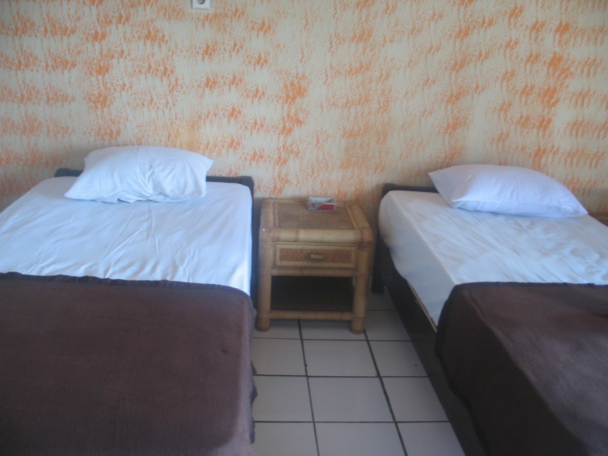 Lovina Central Hostel Bed & Breakfast Lovina (Bali)