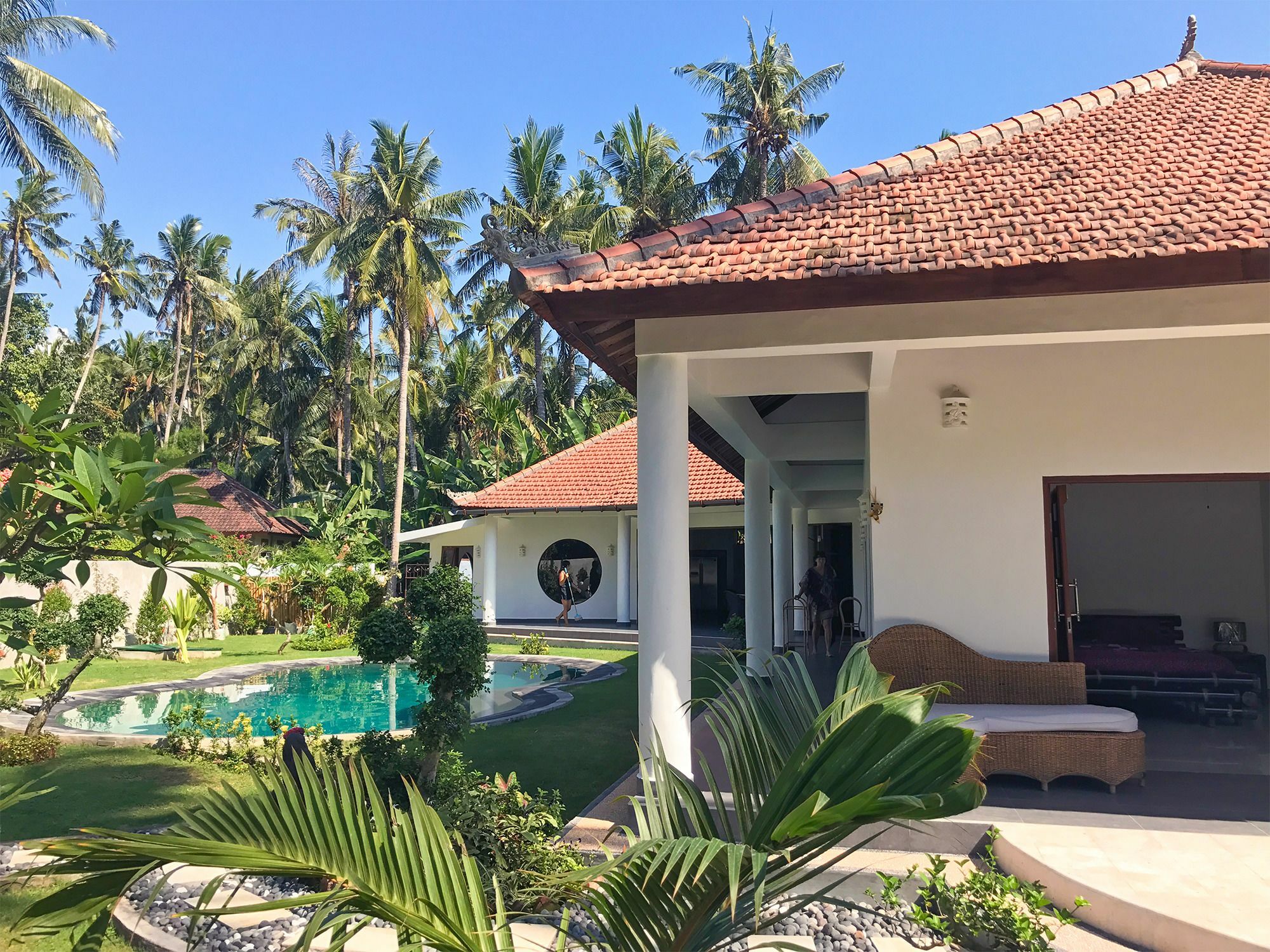 Rizki Bahay bakasyunan *