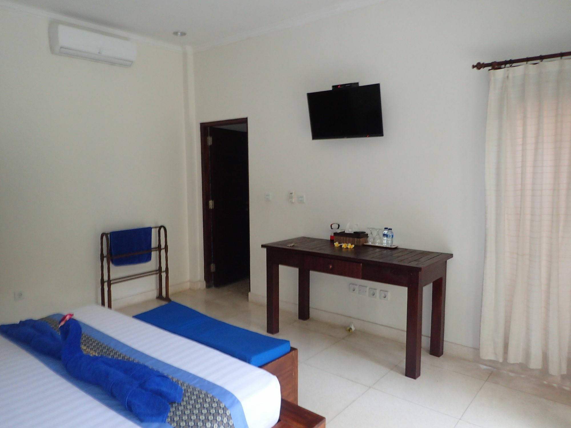 Alami Resort, Restaurant And Dive Center