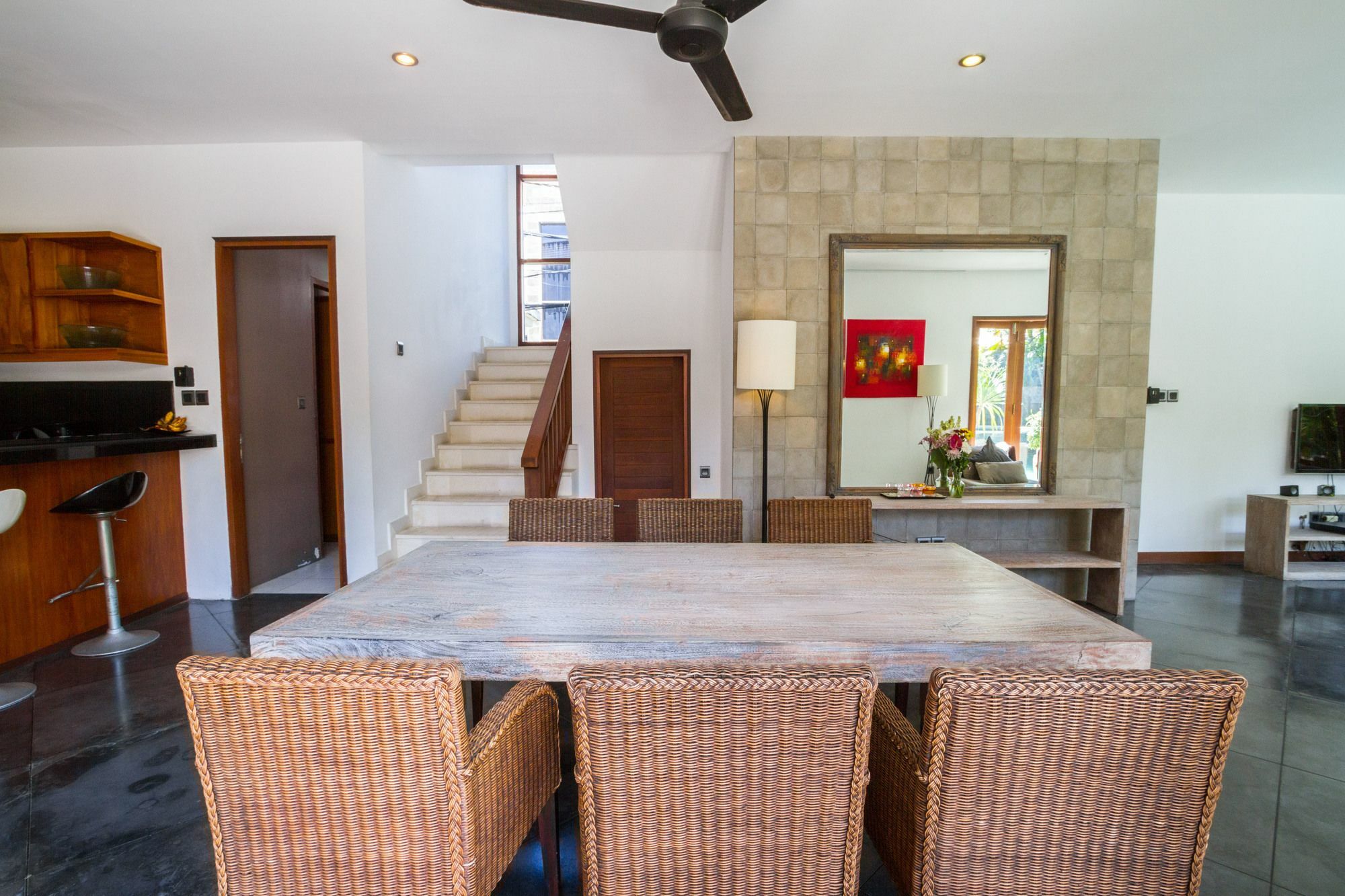 Martine - Fantastic 5br - Perfect Location In