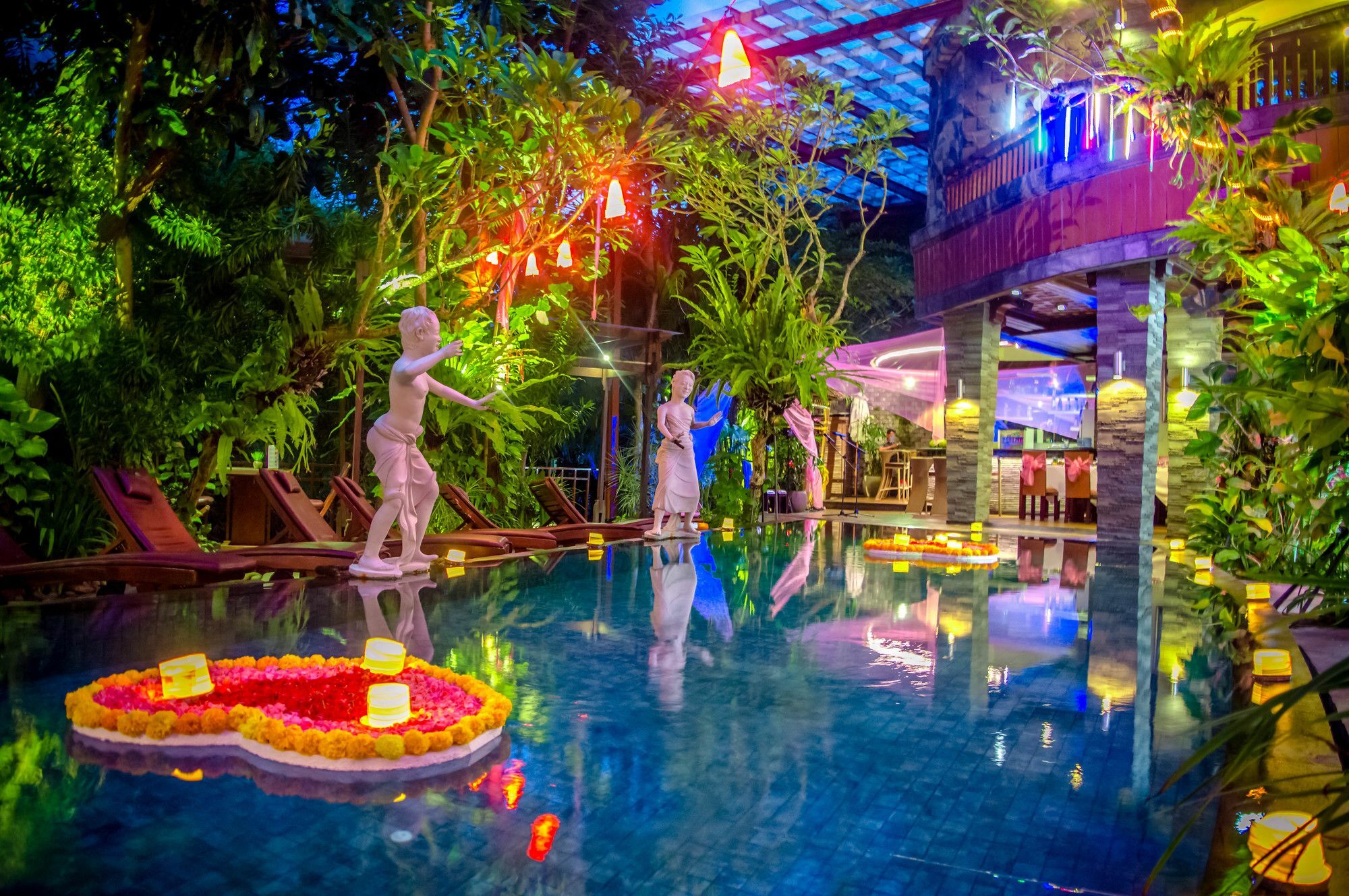The Bali Dream & Echo Canggu (Bali)