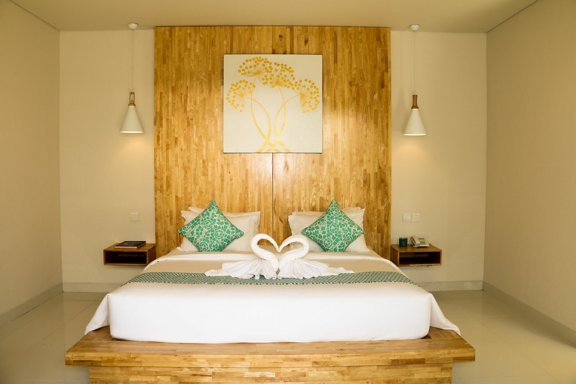 Theanna And Villa Canggu (Bali)