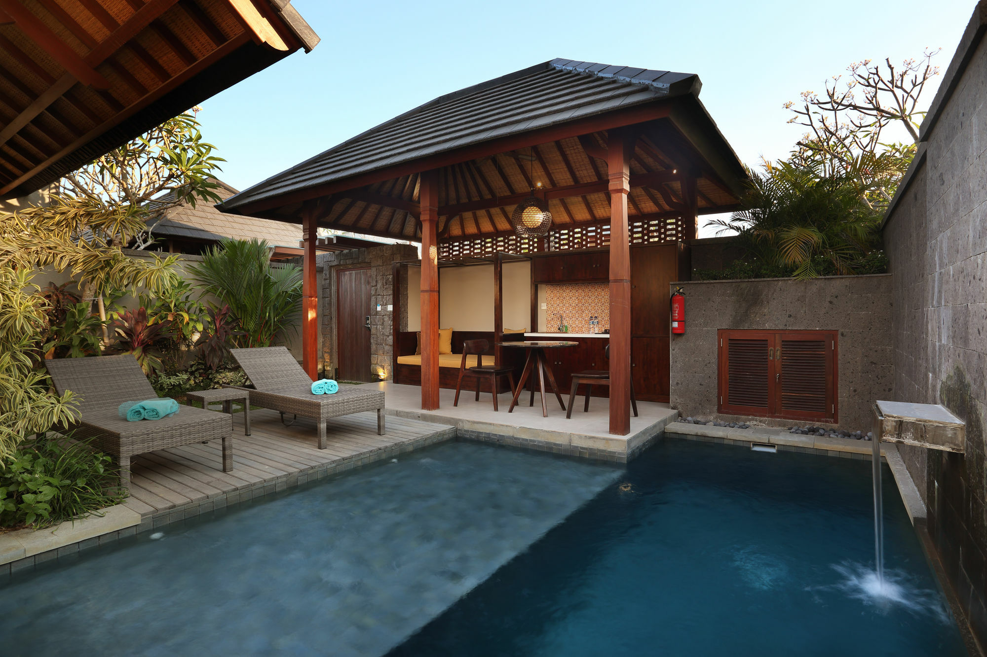 Theanna And * Canggu (Bali)