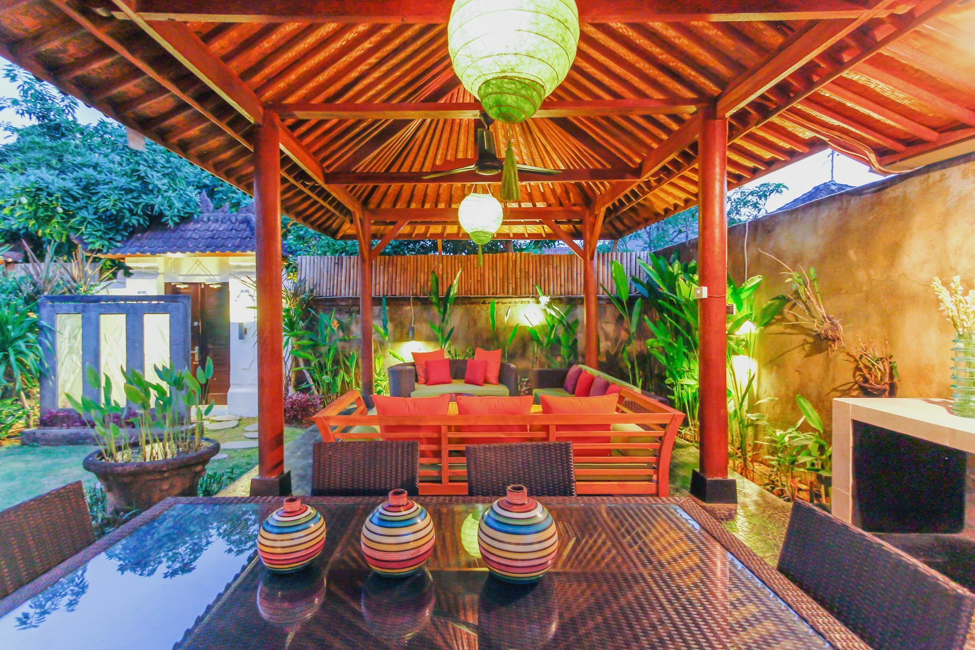 Villa Bali Caviar