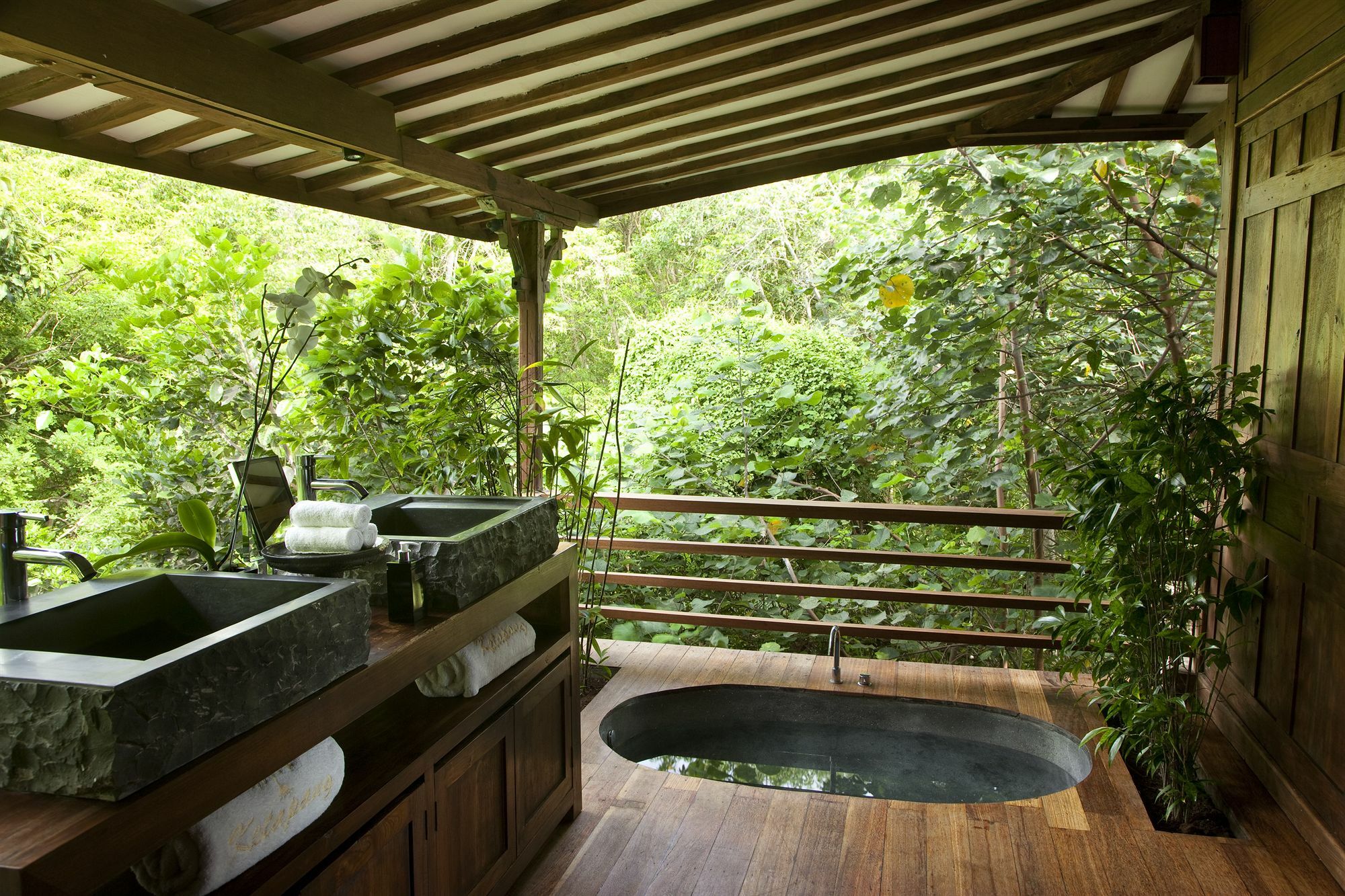 Ketapang Estate 4*