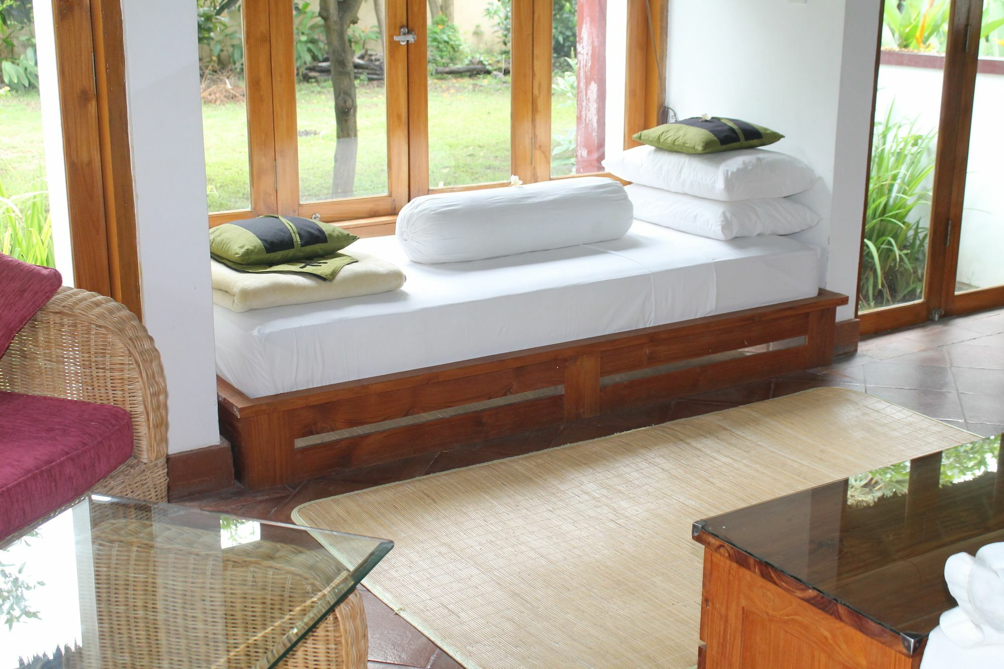 Ganesha Coral Reef Villas 4*