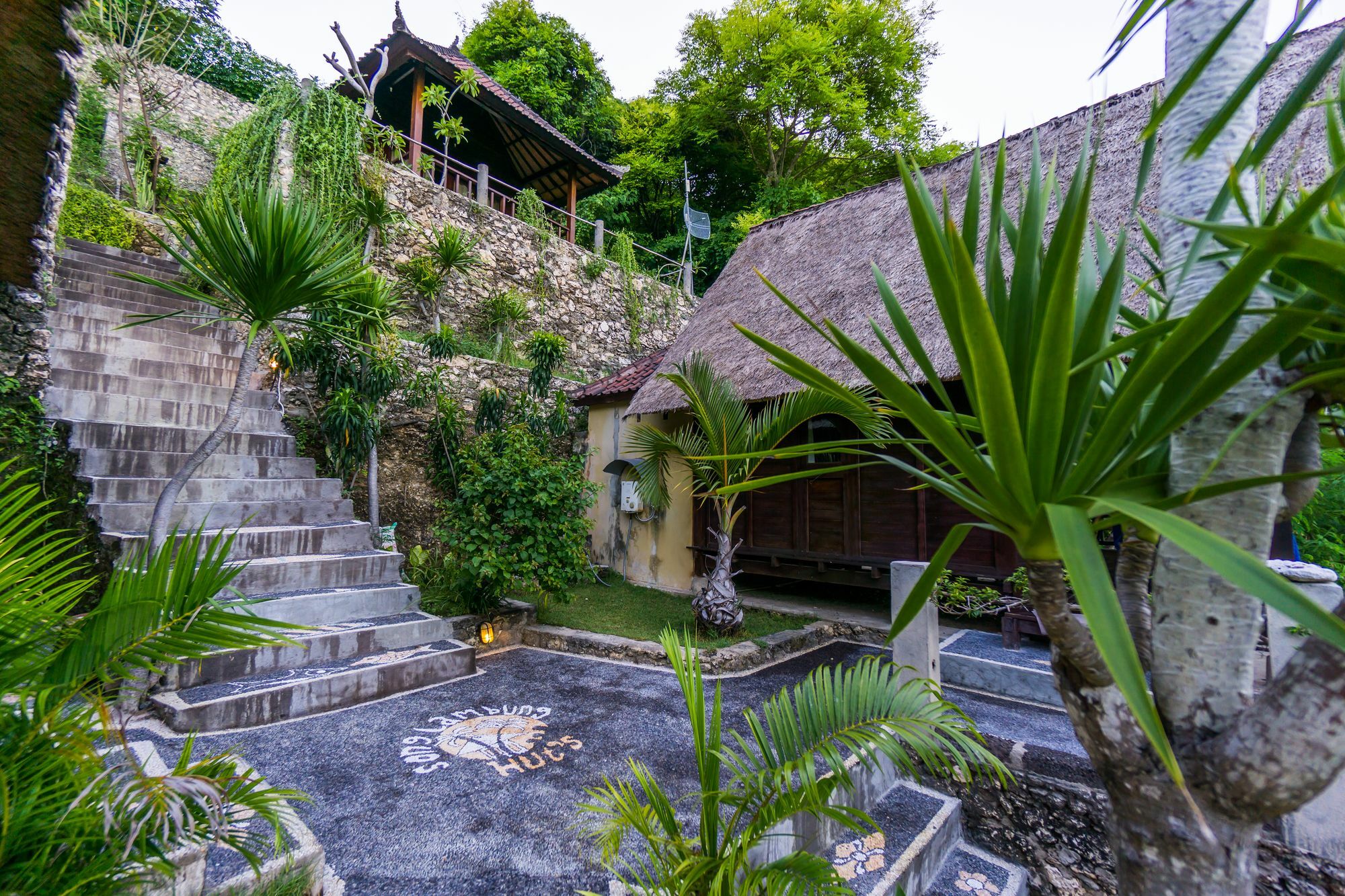 Song Lambung Huts 3* Nusa Lembongan (Bali)