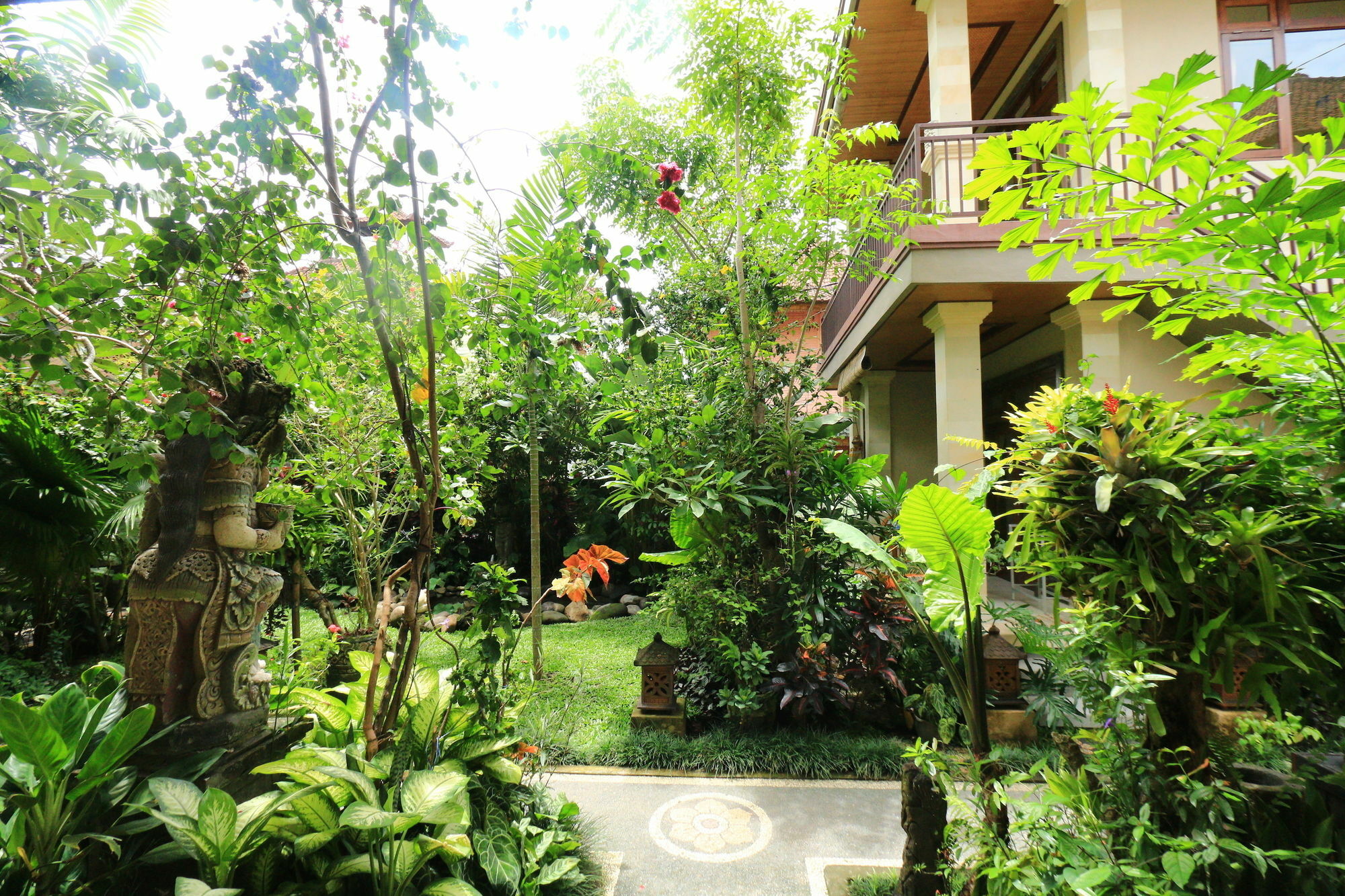 Frangipani * Ubud (Bali)