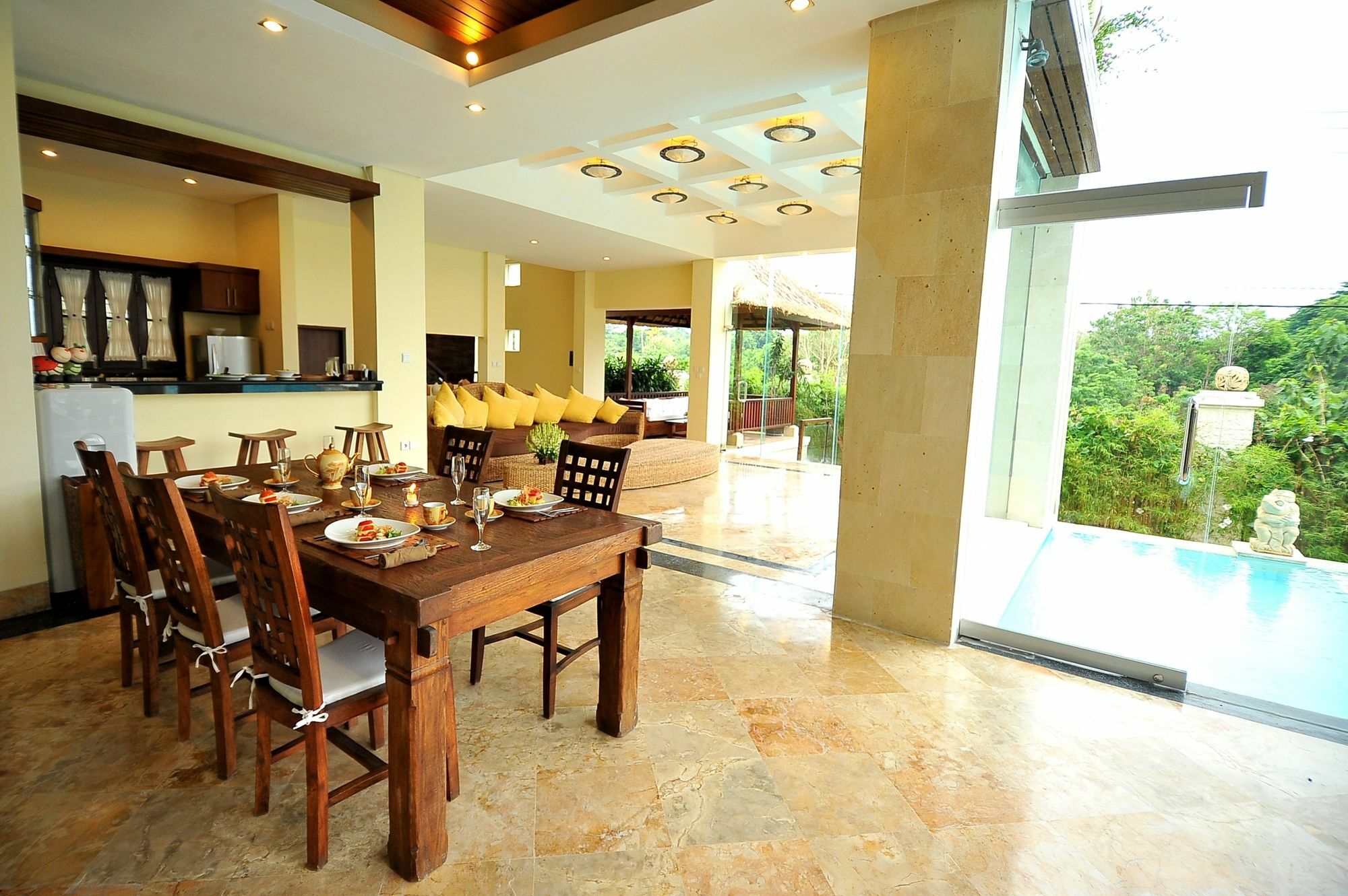 Casablanca Villa Ungasan (Bali)