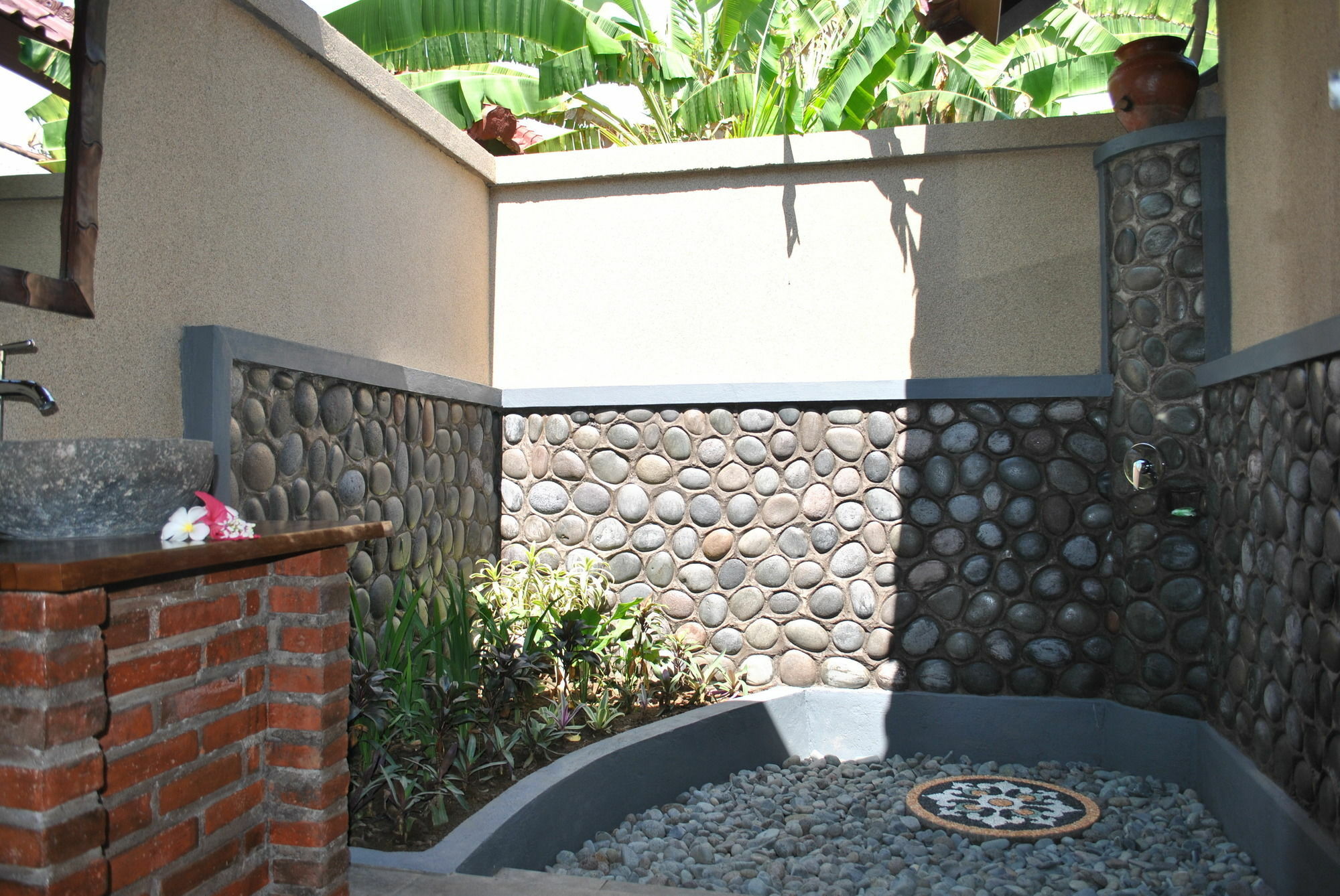 Karning Guest house *