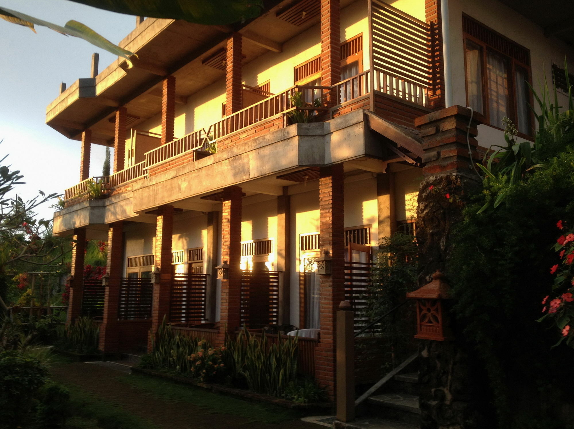 Guest house Karang Sari & Restaurant