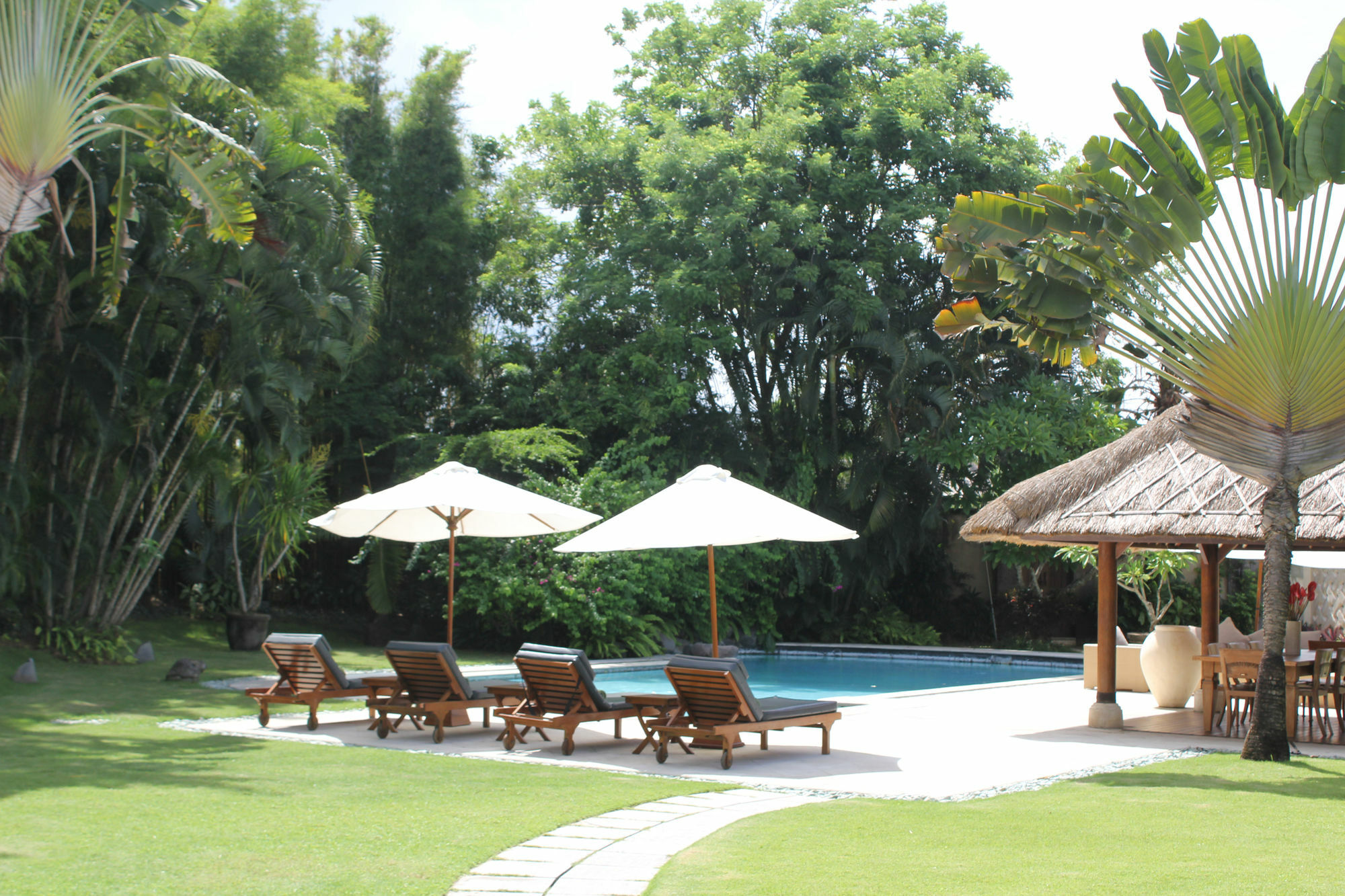 Sienna - Chse Certified Seminyak (Bali)