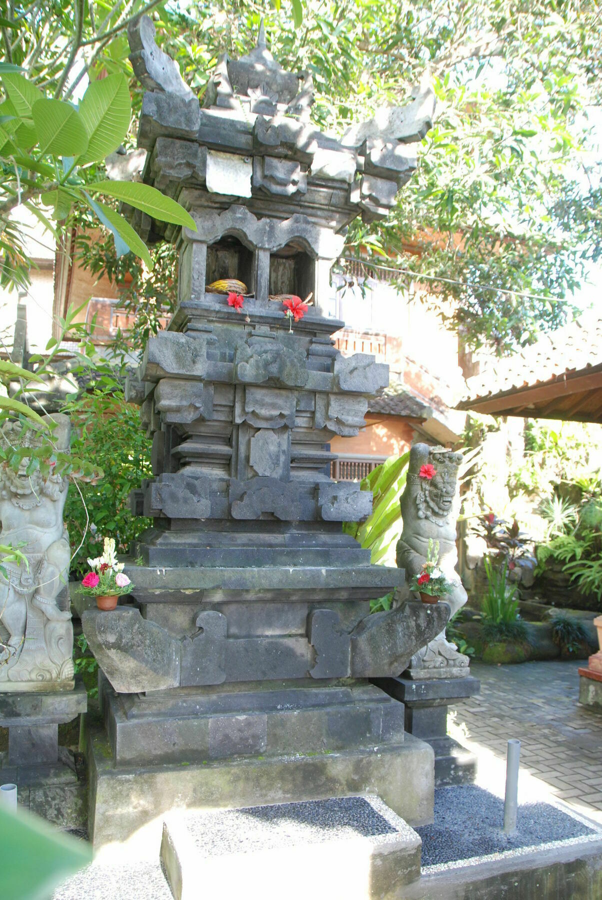 Warji House 2 Bisma Guest house