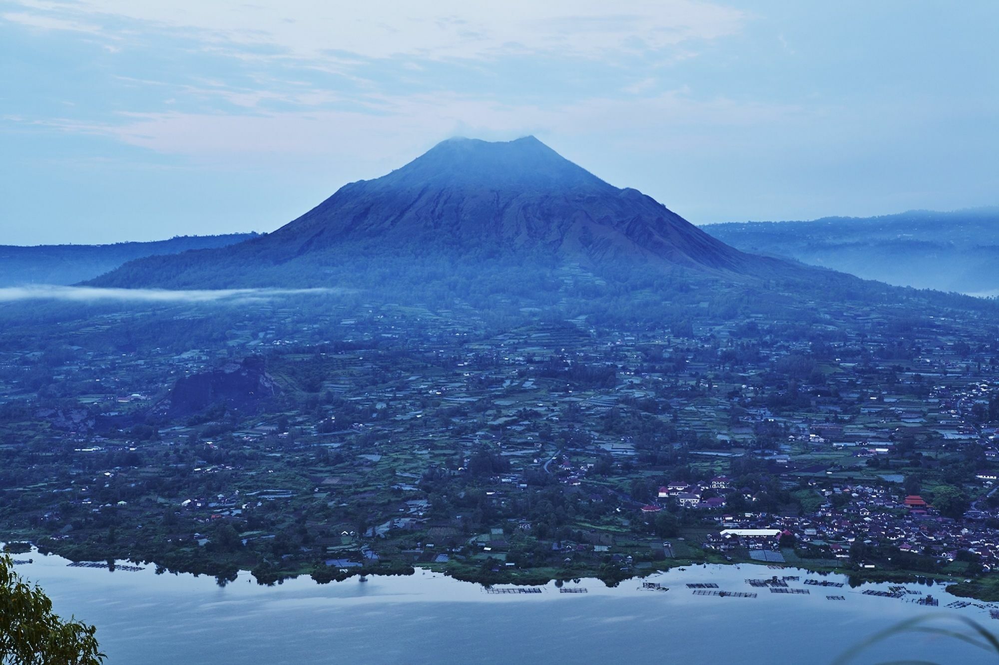 The Ayu At Toya Devasya Kintamani (Bali)