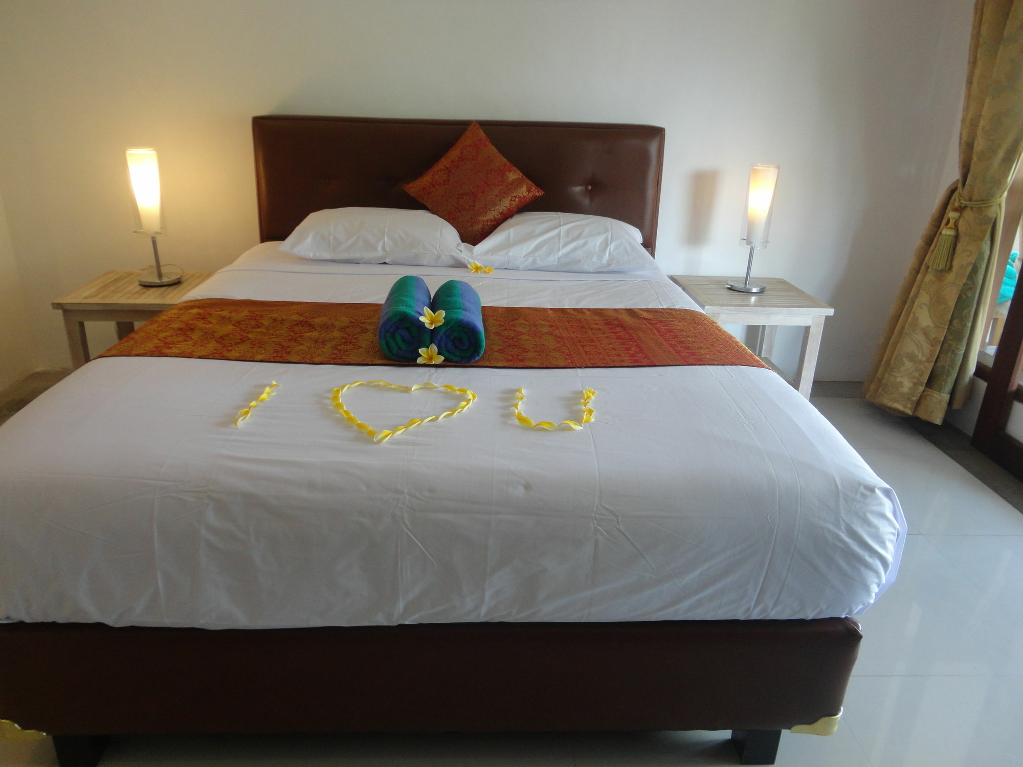 Fibra Wisma tamu 3*