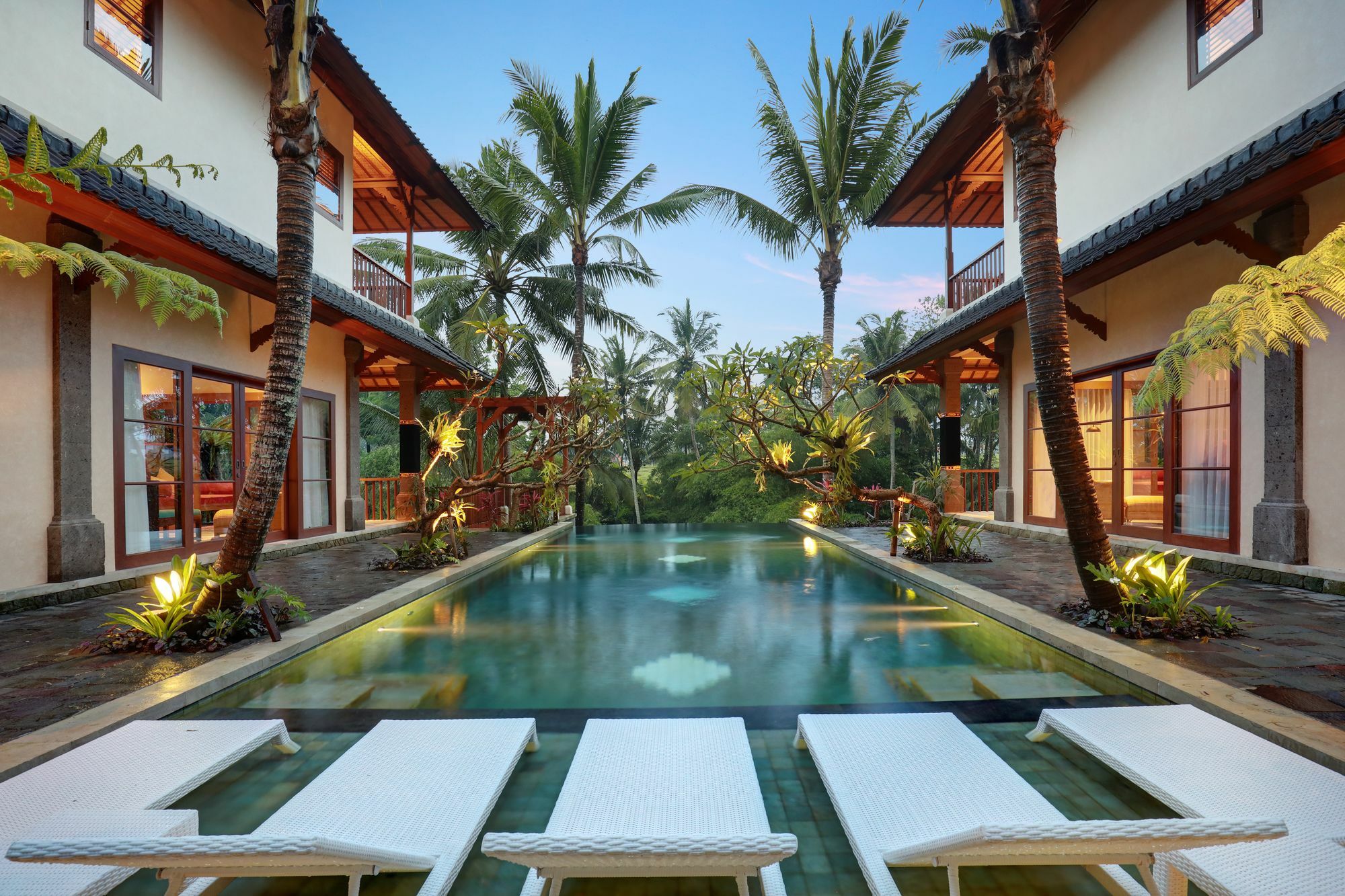 Hotel Korurua Dijiwa 4*