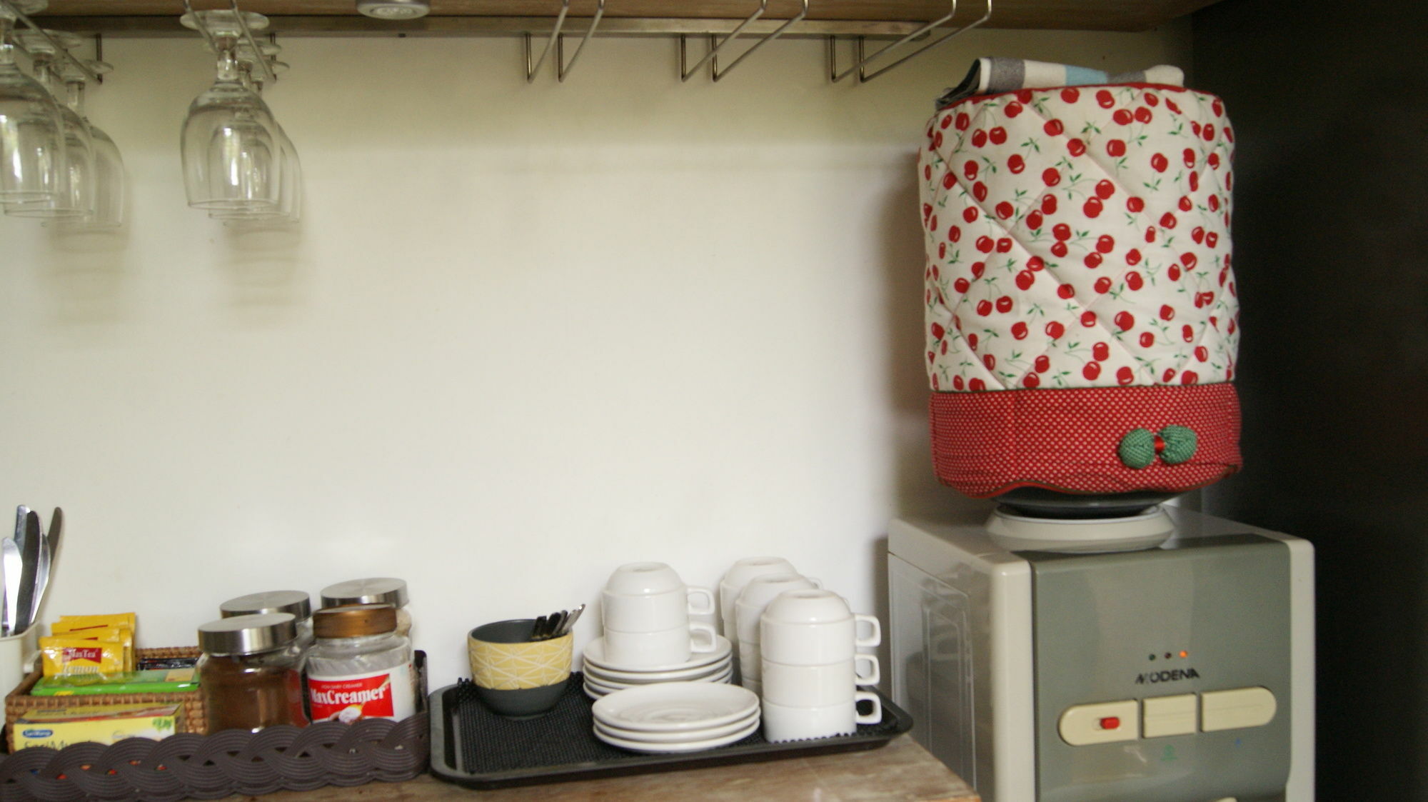 Sugiras Living Guest house