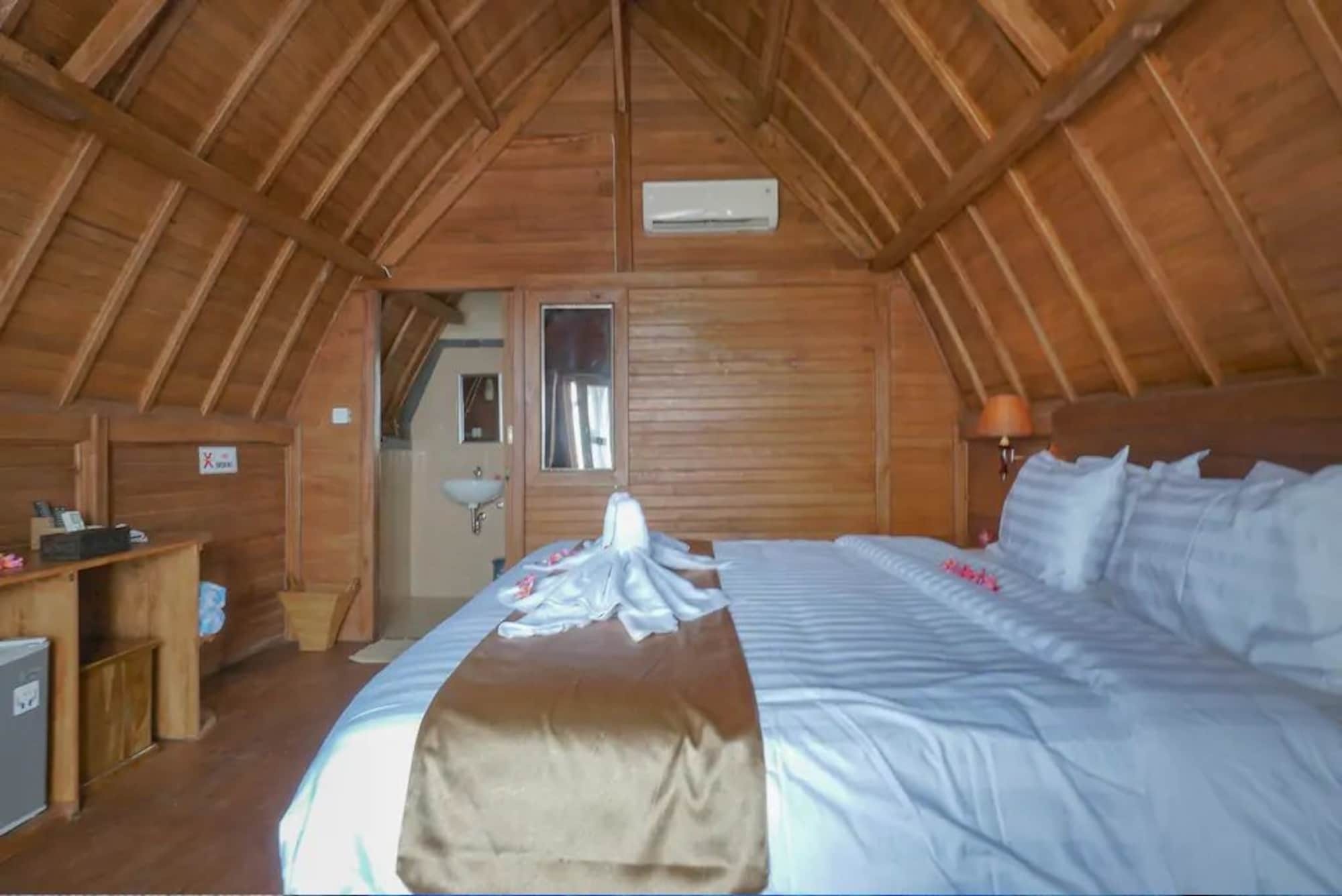Guest house And We House Tanglad