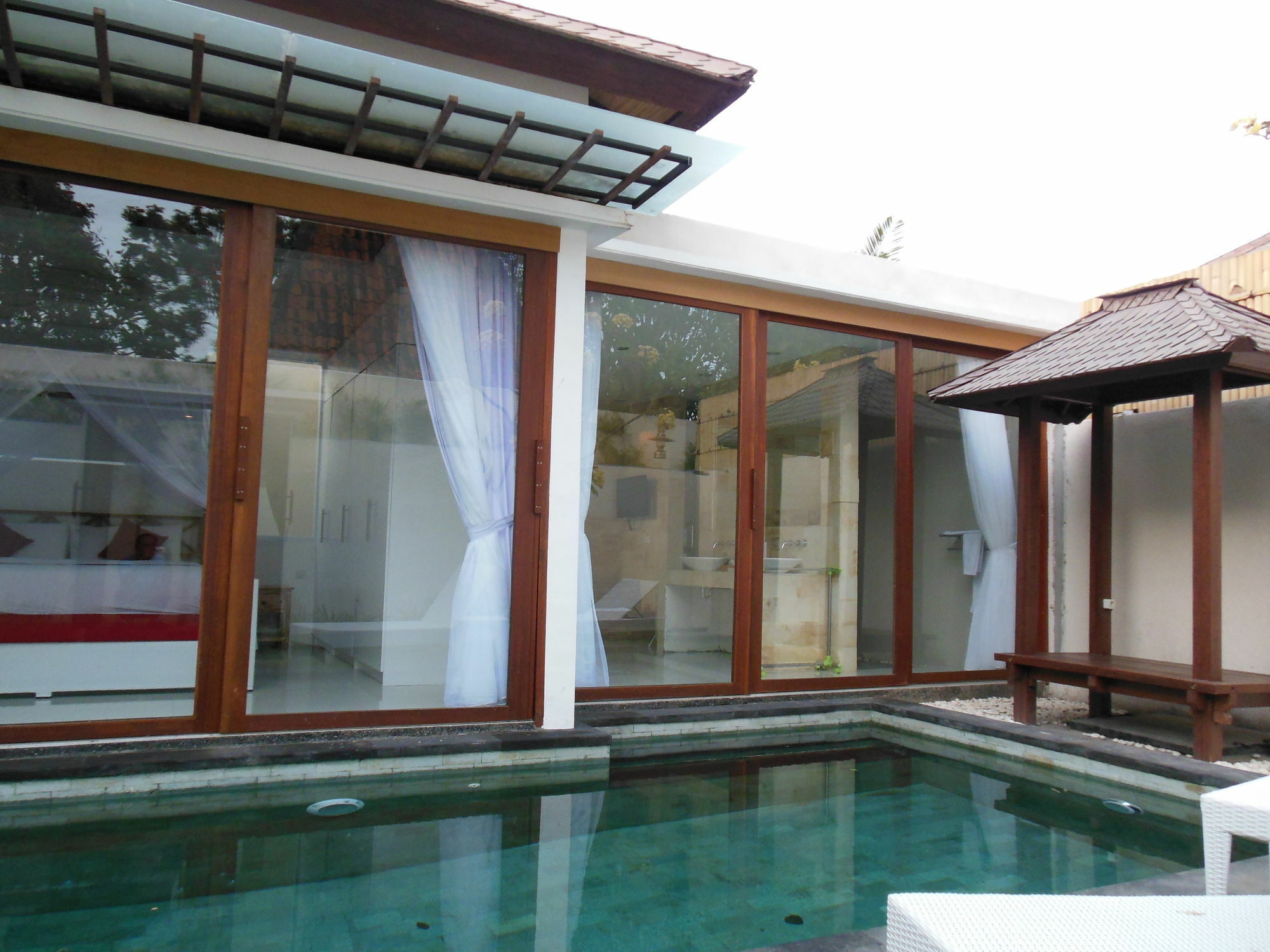 Hk Bali Legian (Bali)