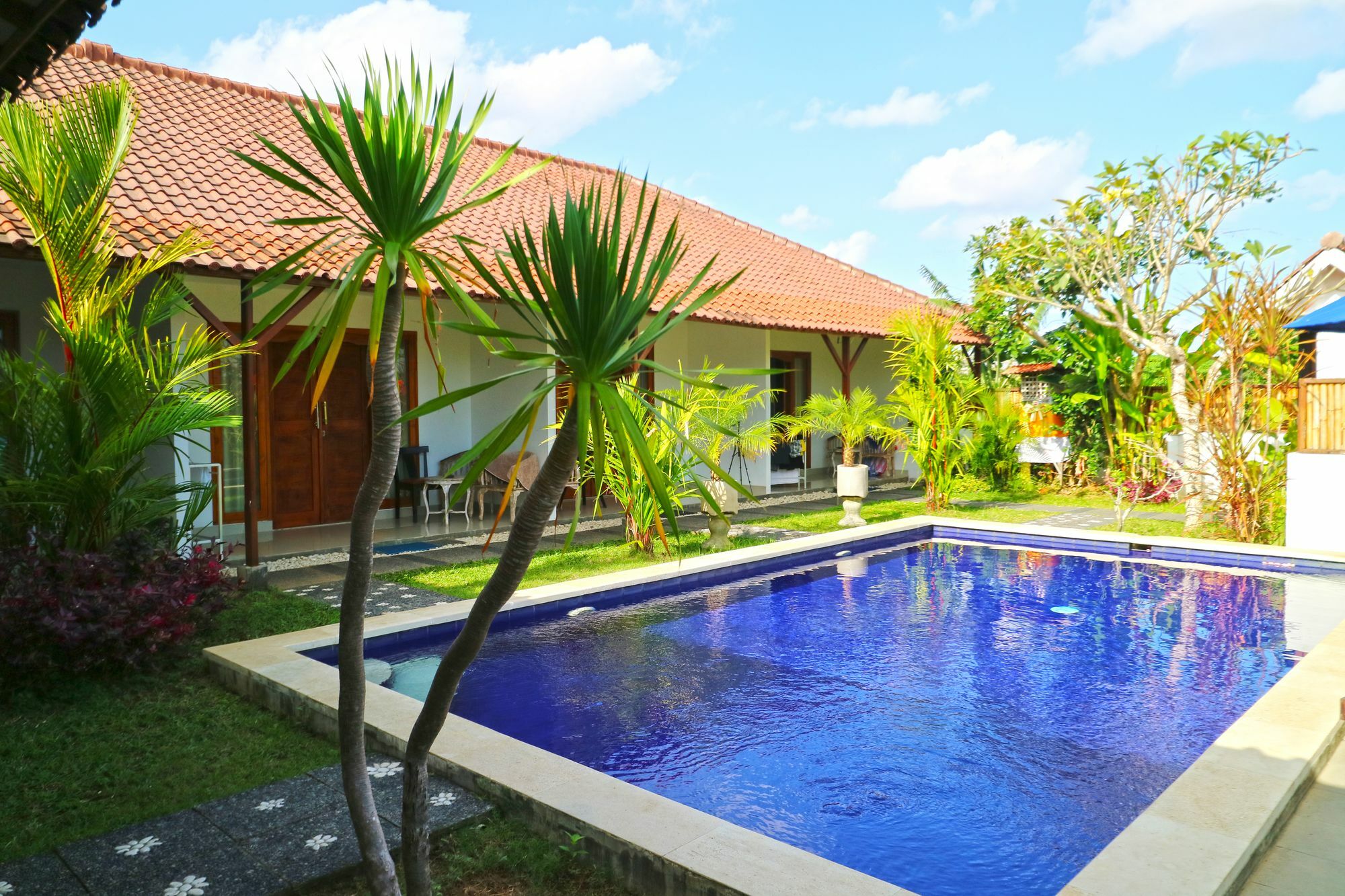 Wisma tamu Pererenan Nengah