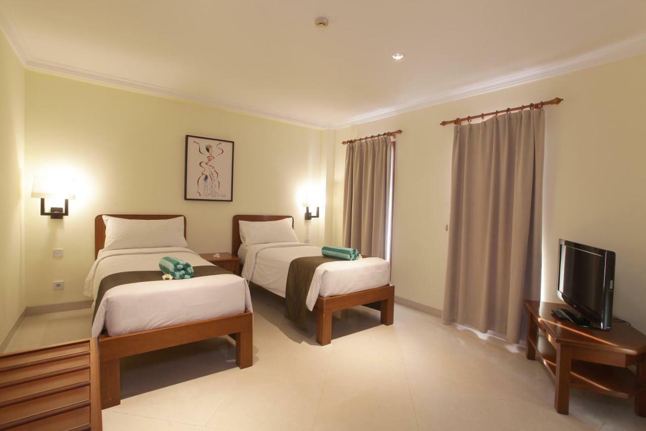 Hotel Peninsula 4*