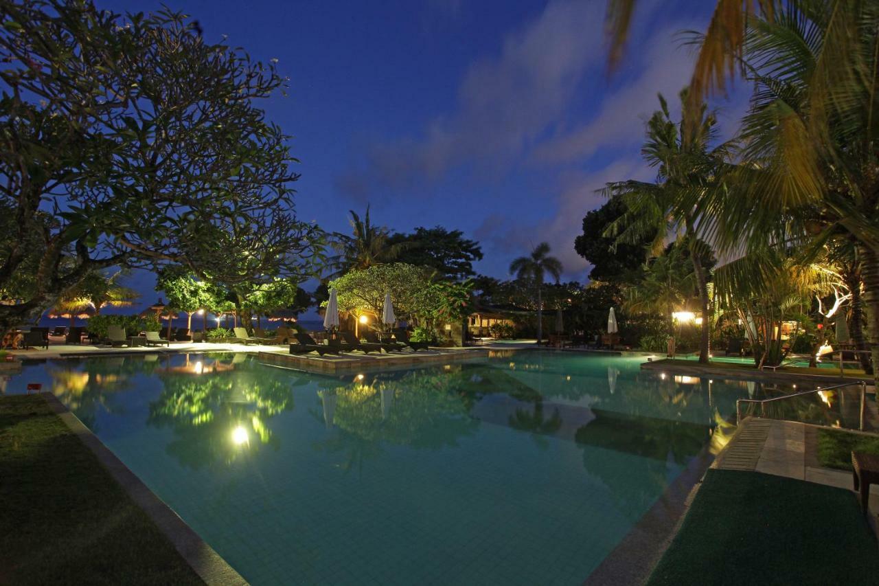 Hotel Peninsula