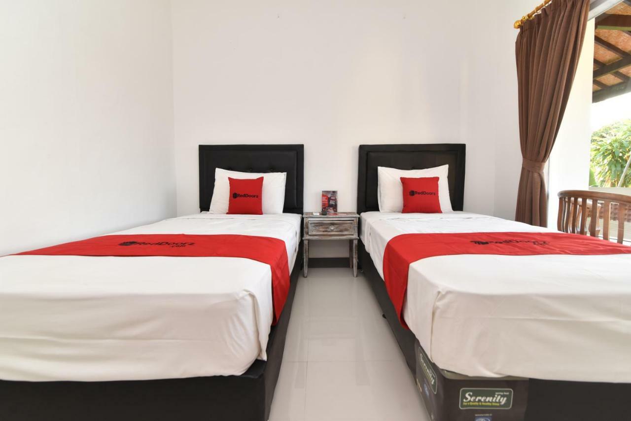 Guest house Reddoorz Near Tanjung Benoa