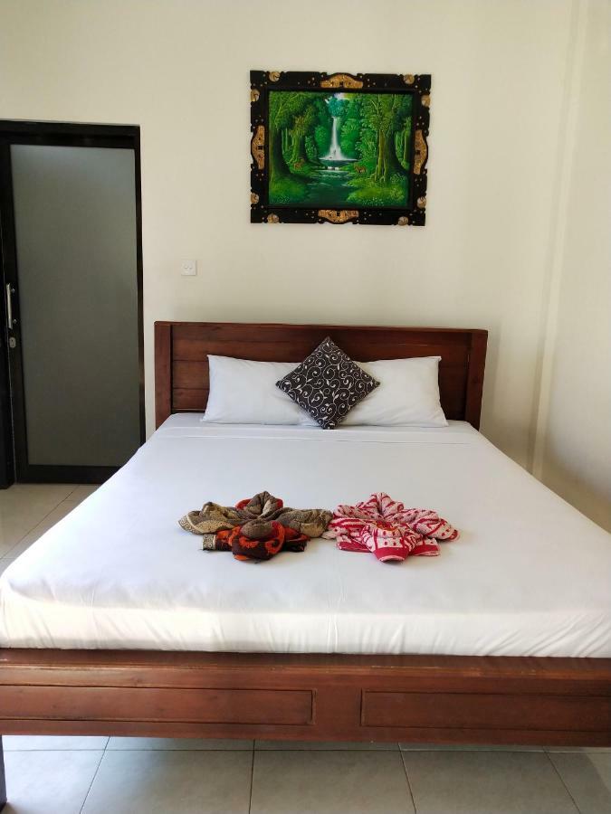 Homestay Santa Fe & Warong Amed (Bali)