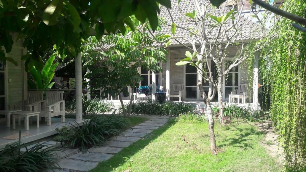 Guest house Vista Huts Nusa Lembongan (Bali)