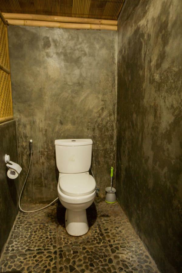 Guest house Salty Shakas Bamboo 2*