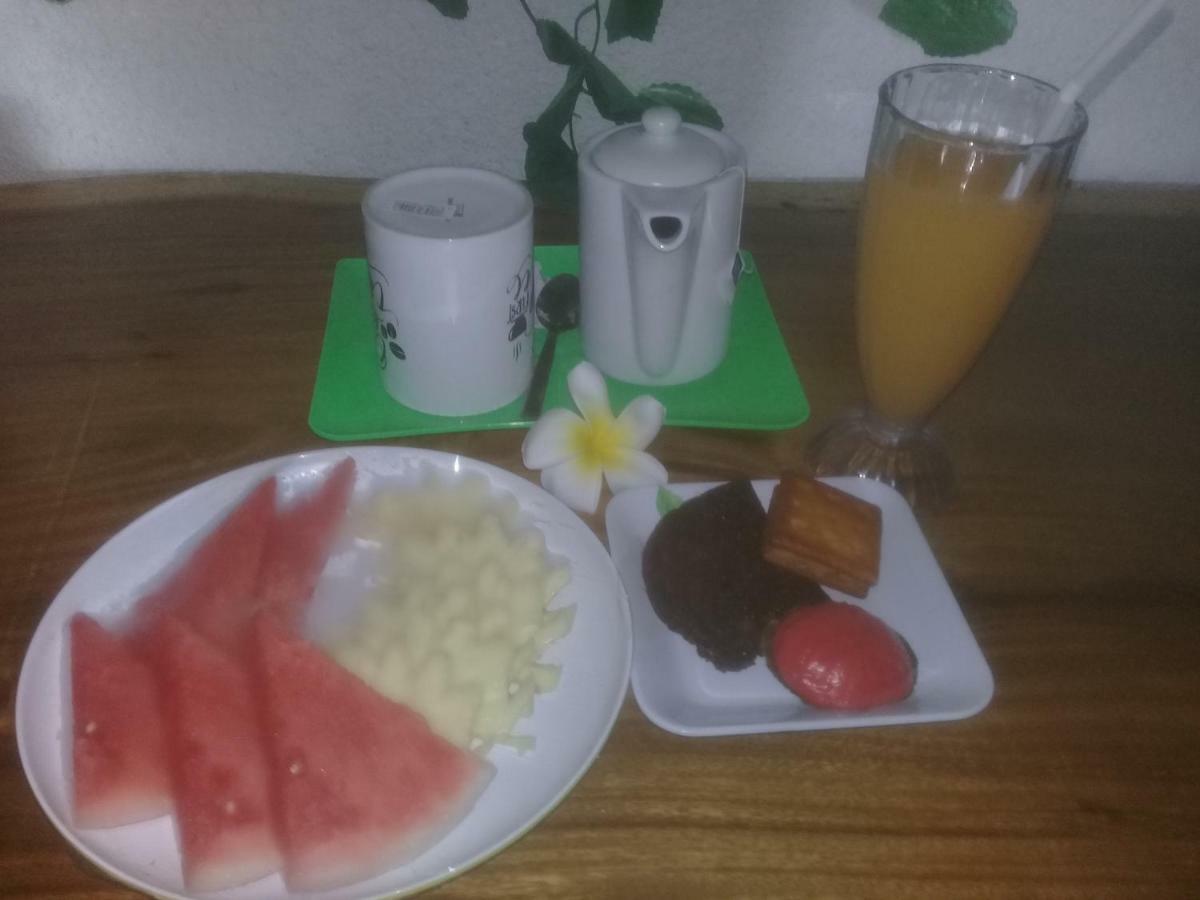 Wisma tamu Puri Dedari 3*