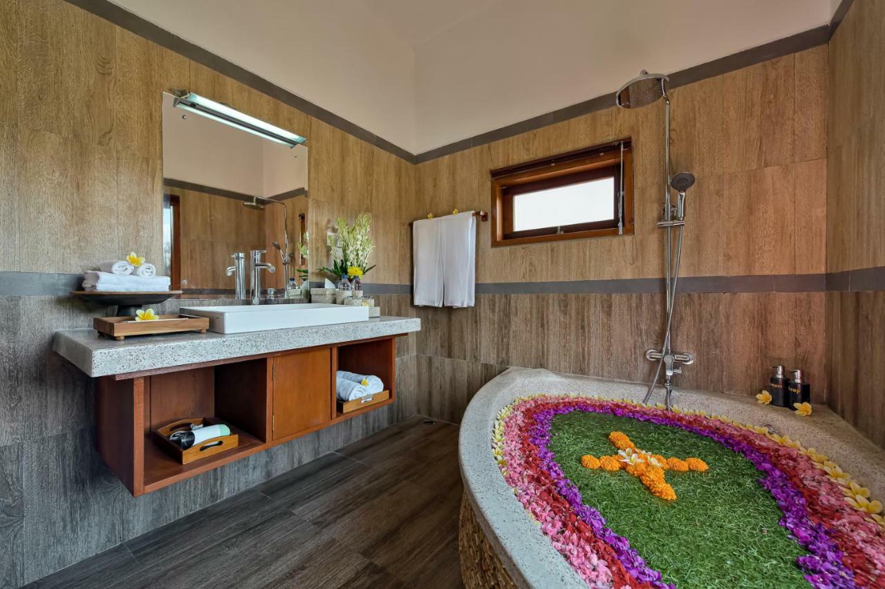 Lodge Cenik *