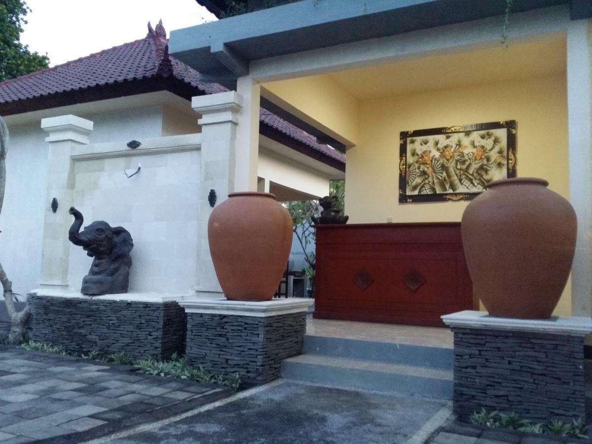 Palm Bamboo Hotel