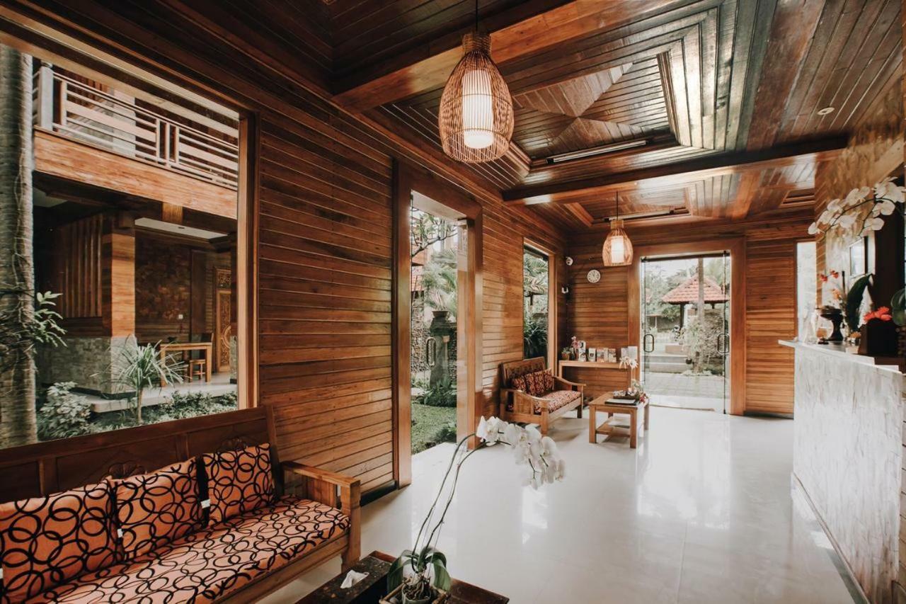 Budhi Ayu Holiday park